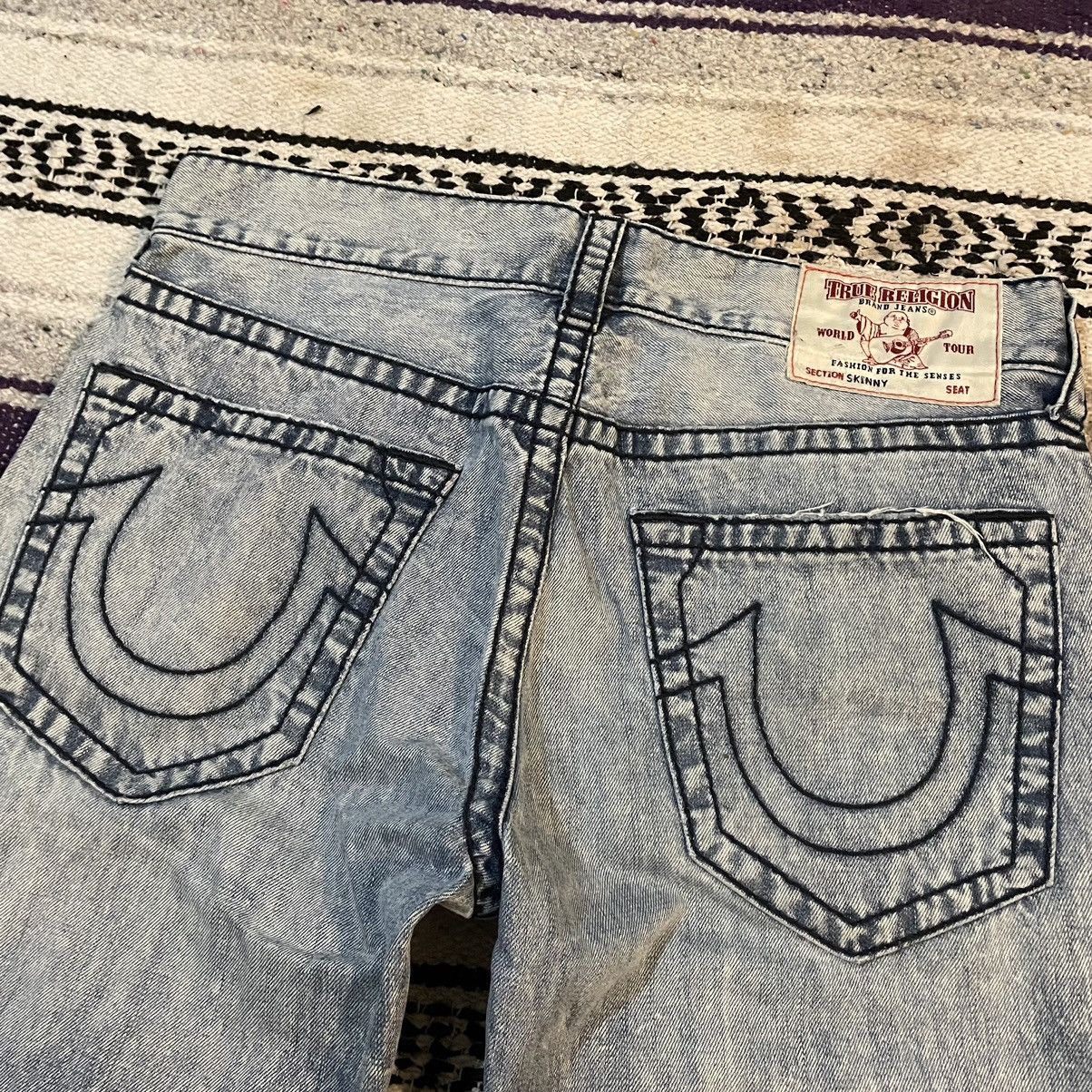 True Religion True Religion Skinny Stone Wash Blue Denim Jeans 35x31 Size US 35 - 11 Thumbnail