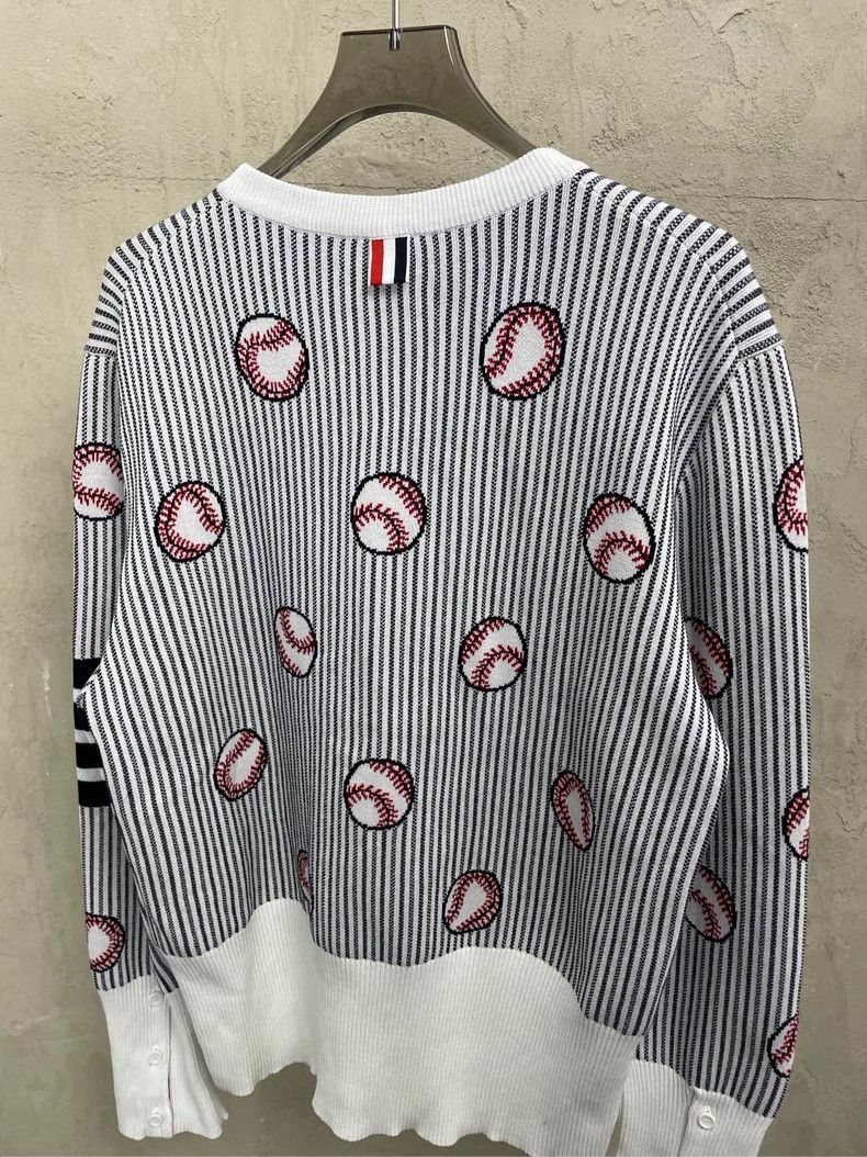 Thom Browne Thom browne White vertical stripe ace tennis limited editio Size US L / EU 52-54 / 3 - 4 Thumbnail