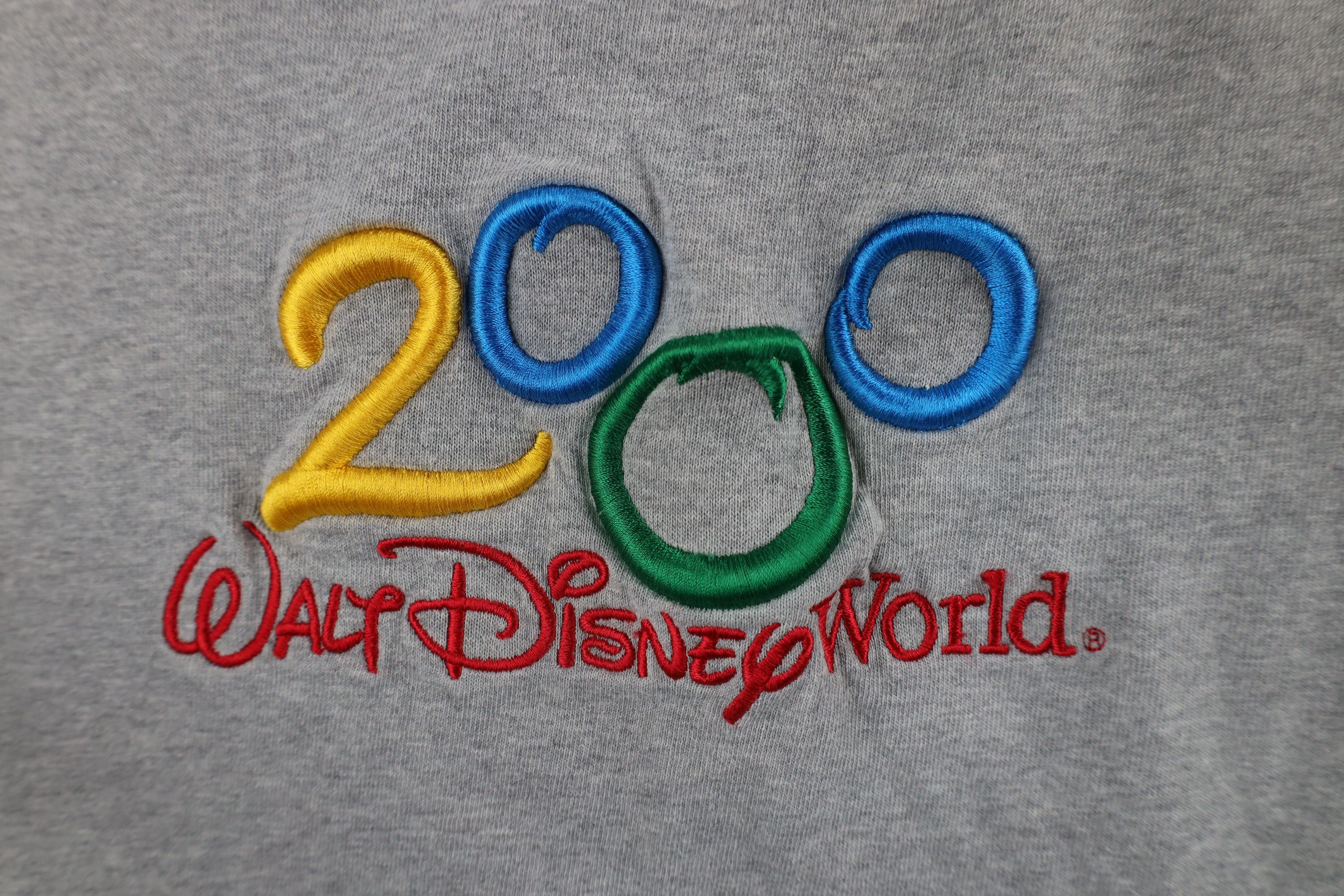 Vintage Vintage Y2K 2000 Walt Disney World Out Short Sleeve T-Shirt Size US XL / EU 56 / 4 - 4 Thumbnail