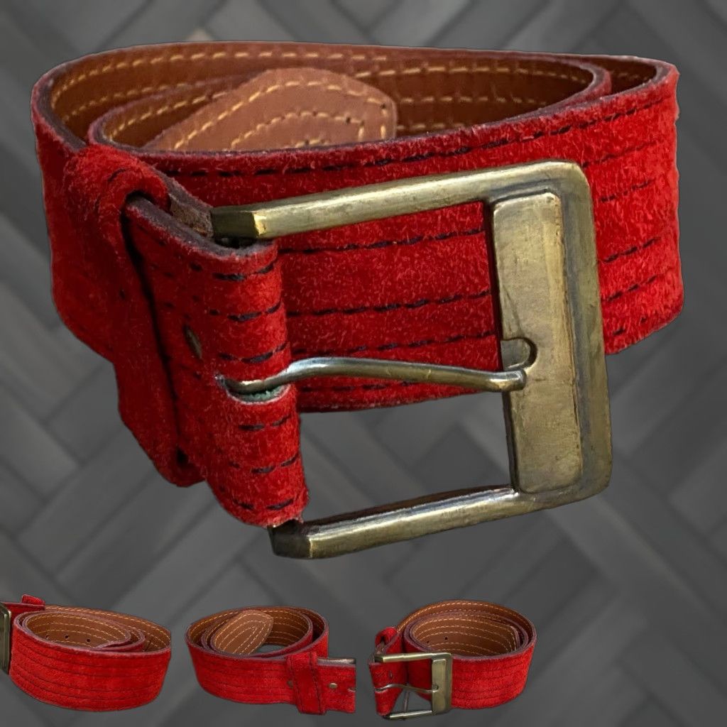 Vintage Vera Belt Red Suede Western Boho 70s 80s L Women Waist Belt Vintage Taiwan Slip-on Style Cowgirl Shirt Accessories Size ONE SIZE - 1 Thumbnail