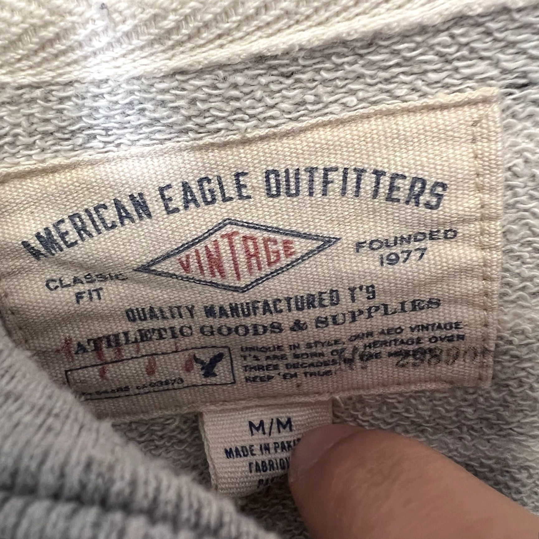 American Eagle Outfitters American Eagle Outfiters Sweatshirt Shawl Collar Striped Adult Medium Gray A1 Size US M / EU 48-50 / 2 - 7 Thumbnail
