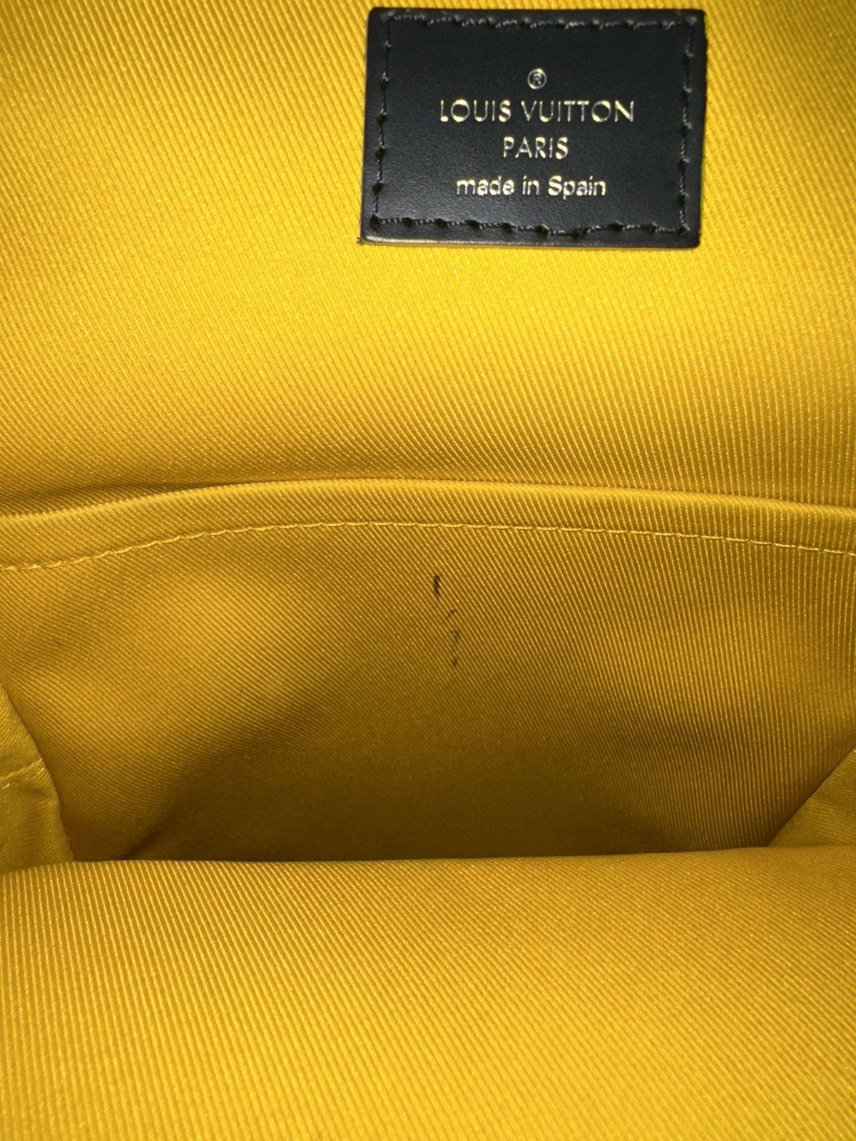 Louis Vuitton Louis Vuitton Avenue Sling Bag Bag Damier Graphite Yellow Size ONE SIZE - 12 Thumbnail
