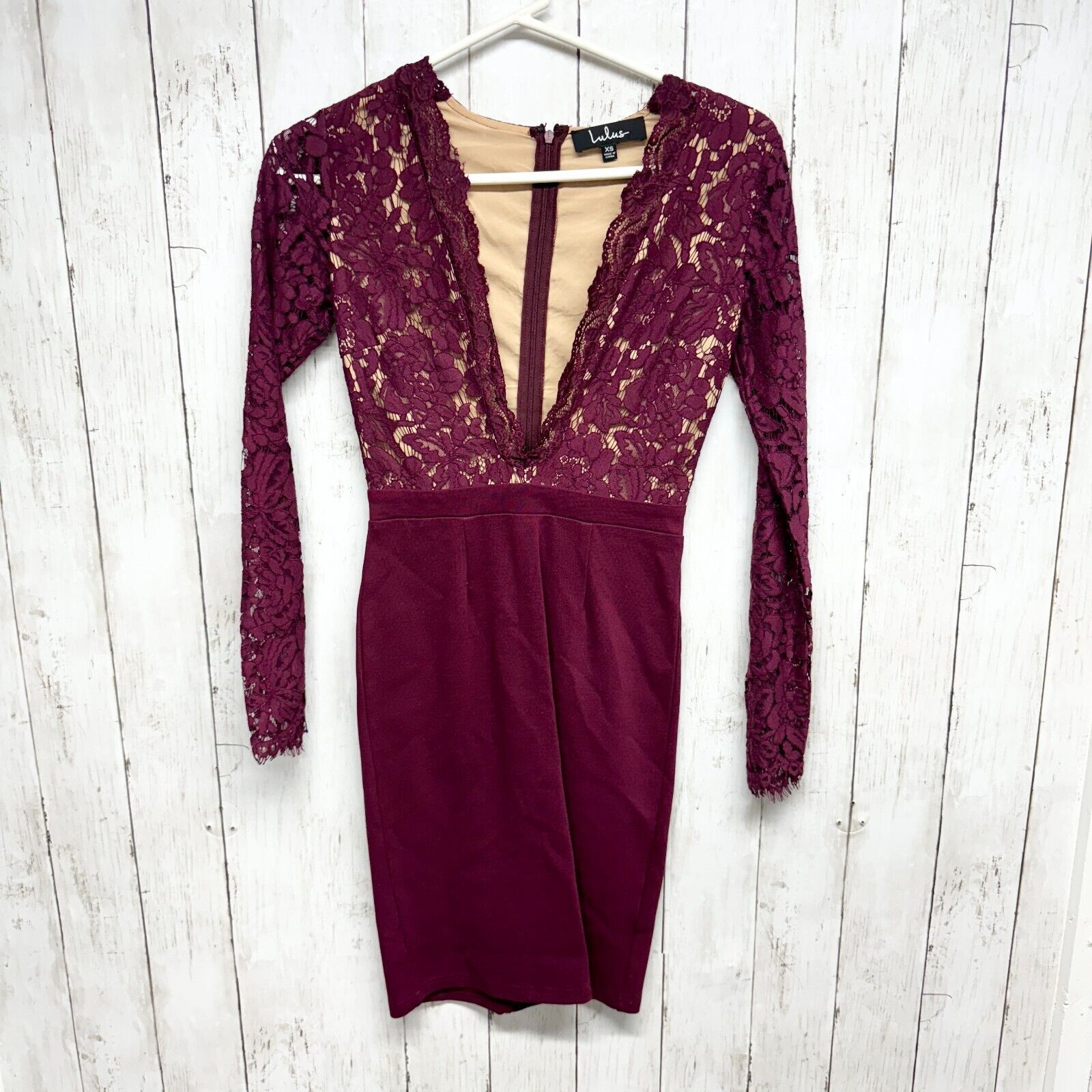 Other Lulus Dress Sz XS Swooner Later Plunge Long Sleeve Lace Mini Size XS / US 0-2 / IT 36-38 - 1 Thumbnail