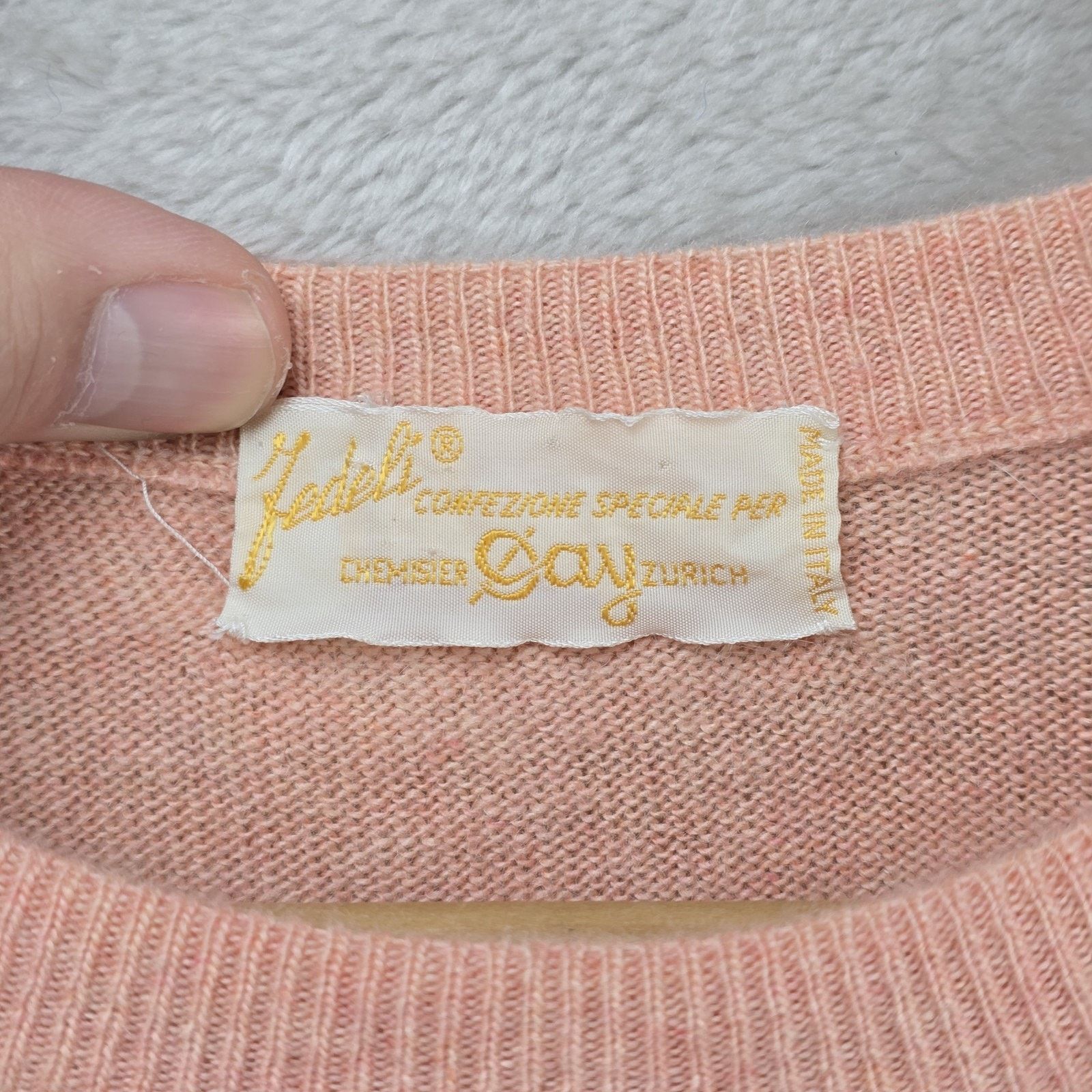 Fedeli Vintage Fedeli Cashmere Sweater Mens 44 Large Peach FLAWS Size US L / EU 52-54 / 3 - 5 Thumbnail