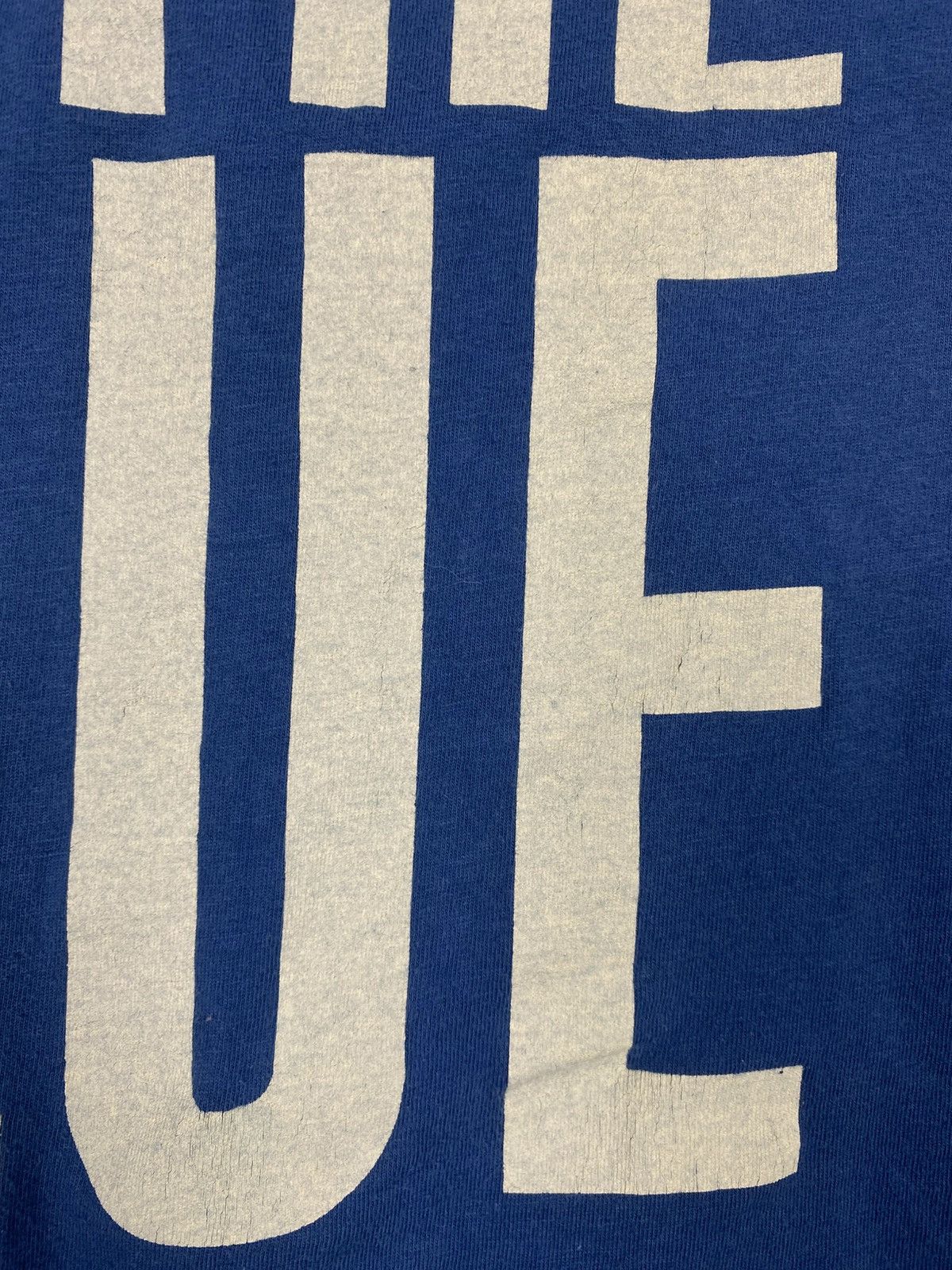 Levi's Vintage Levi’s Power of the Blue Graphic Tee Y2K 90s USA Size US XL / EU 56 / 4 - 13 Thumbnail