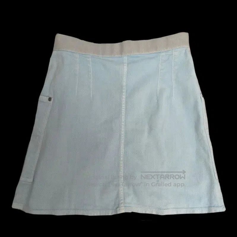 Chanel Chanel Blue Denim Skirt for Women . Size 28" / US 6 / IT 42 - 1 Thumbnail