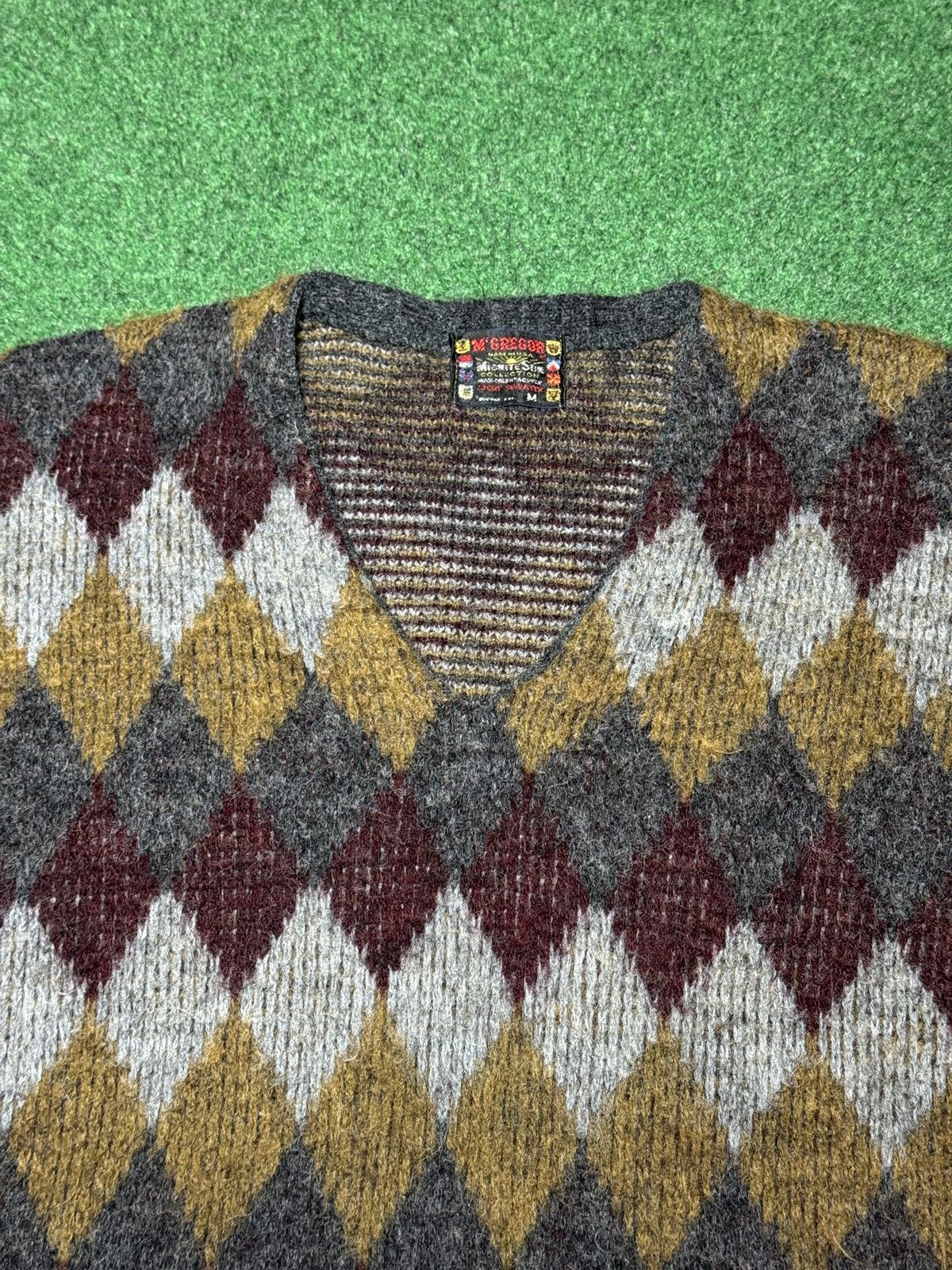 McGregor Vintage Mcgregor Argyle Diamond Knit V Neck 60s 70s Sweater Size US M / EU 48-50 / 2 - 2 Thumbnail
