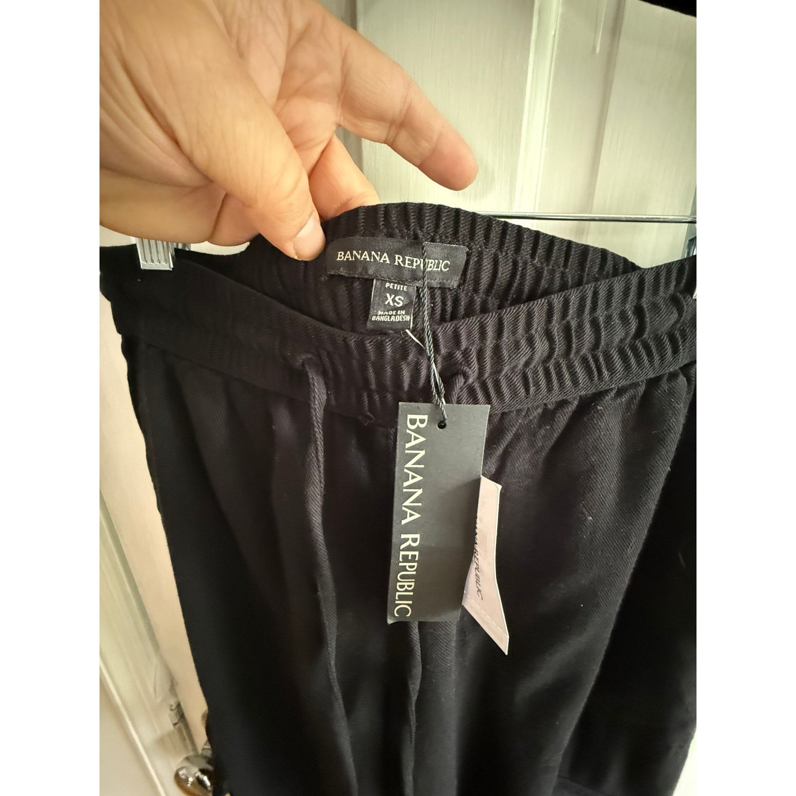 Banana Republic Banana Republic Men's Woven Cargo Joggers - Black - XS - NWT Size US 28 / EU 44 - 3 Thumbnail
