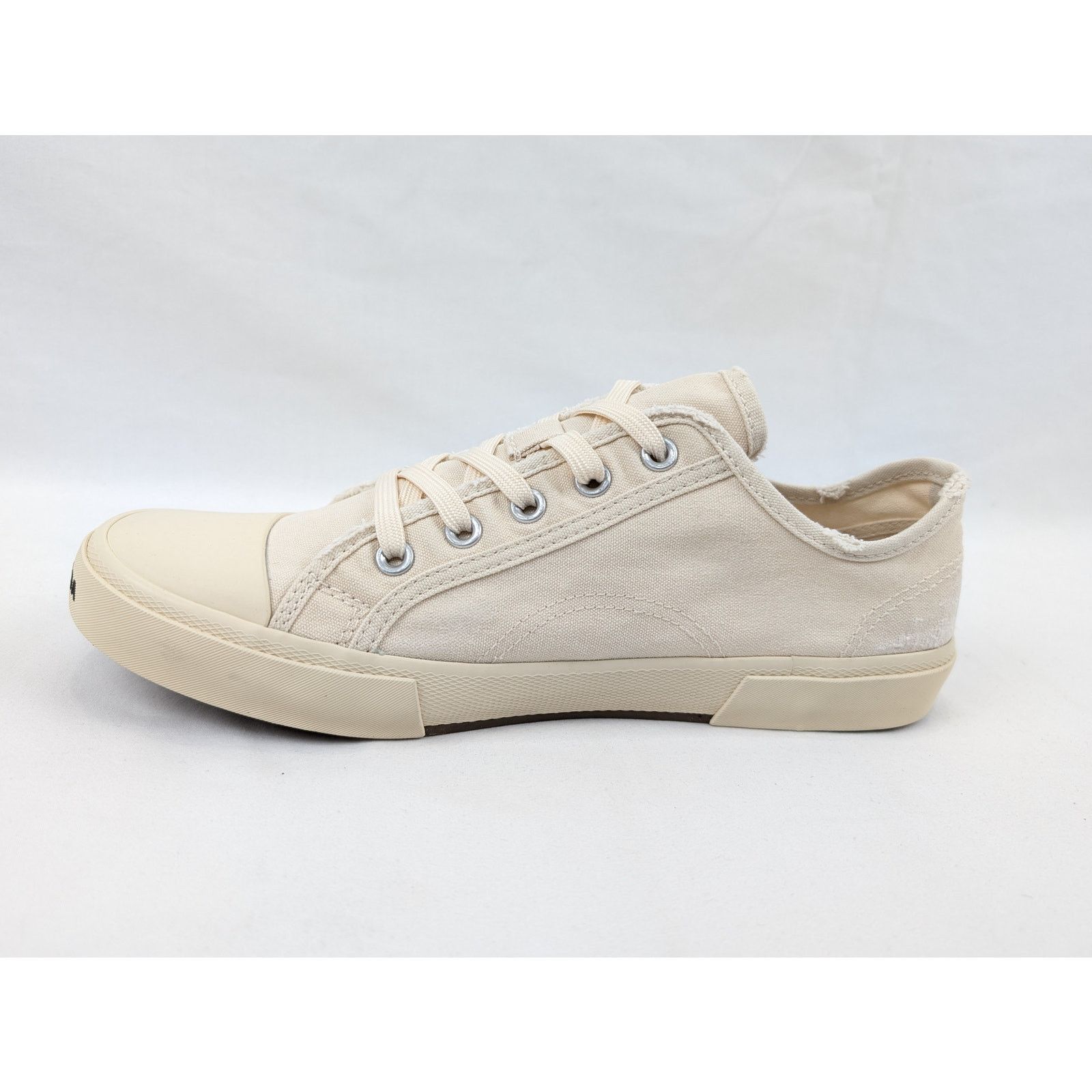 Balenciaga o1rshd1 Low Destroyed Paris Rubber Sole Low Top Sneakers Size US 10 / EU 43 - 8 Thumbnail