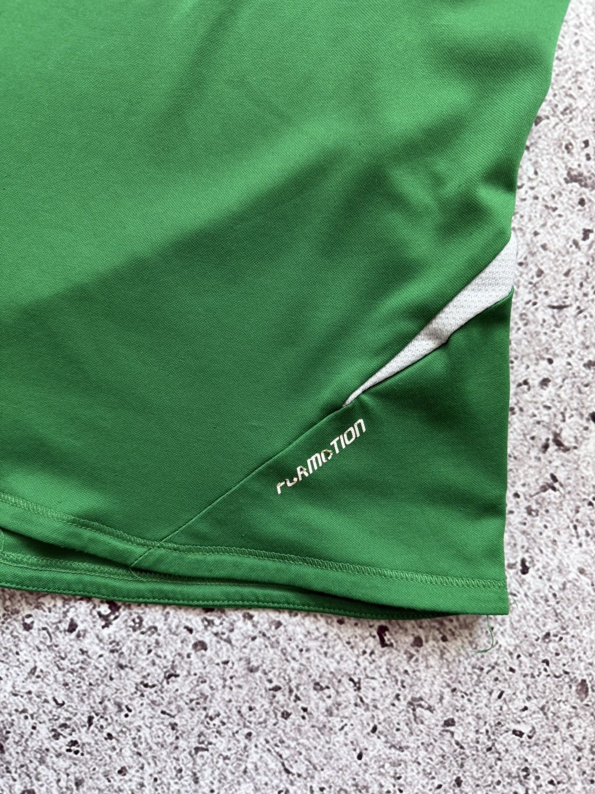 Adidas × Vintage Vintage Adidas Germany Training Football Soccer Jersey Size US S / EU 44-46 / 1 - 12 Thumbnail