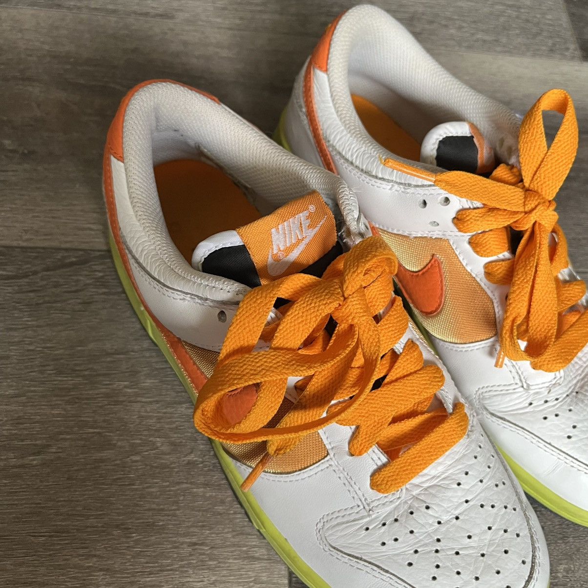 Nike Vintage 2000s Nike SB Dunk Low White Orange Blaze Size 8 W Size US 8 / IT 38 - 7 Thumbnail
