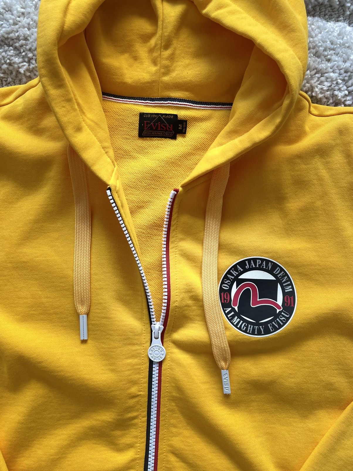 Evisu Yellow Logo Hoodie size Medium