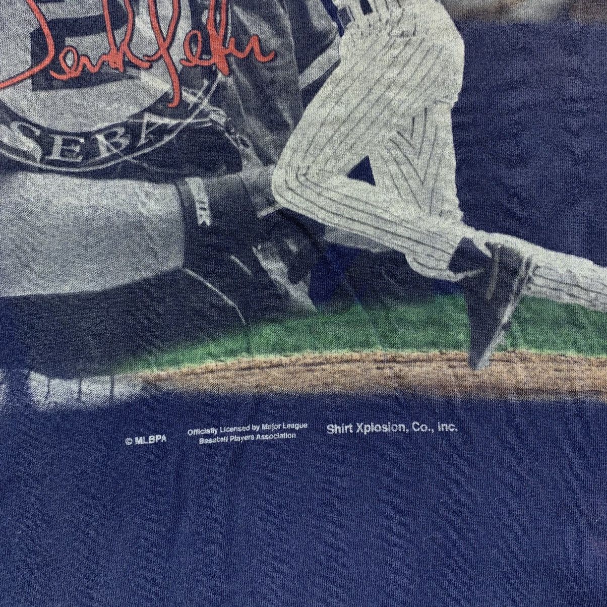 MLB Vintage 90s DEREK JETER MLB Baseball New York Yankees Tshirt Size US XL / EU 56 / 4 - 5 Thumbnail