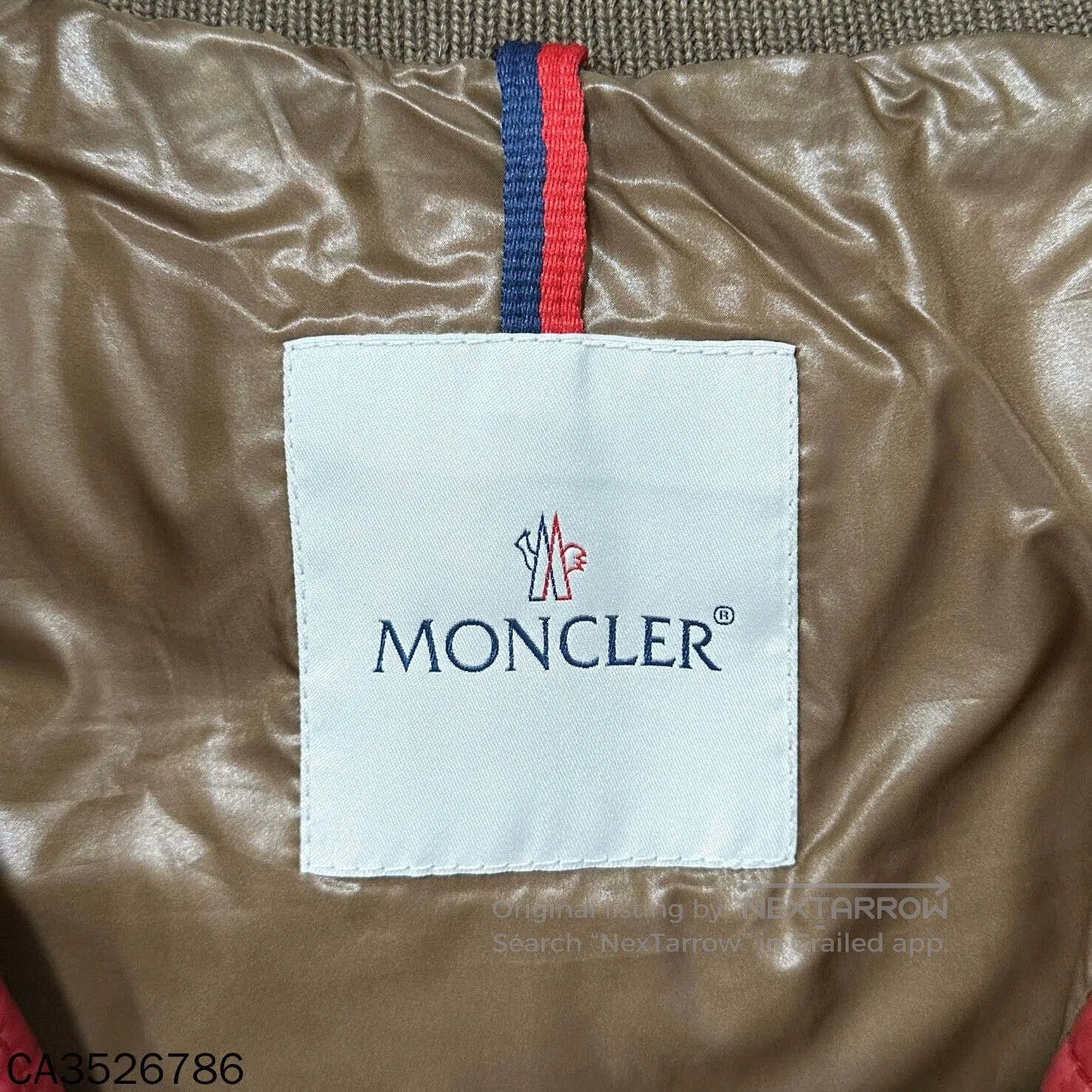 Moncler Red Armband Moncler Down Vest. Size L / US 10 / IT 46 - 6 Thumbnail