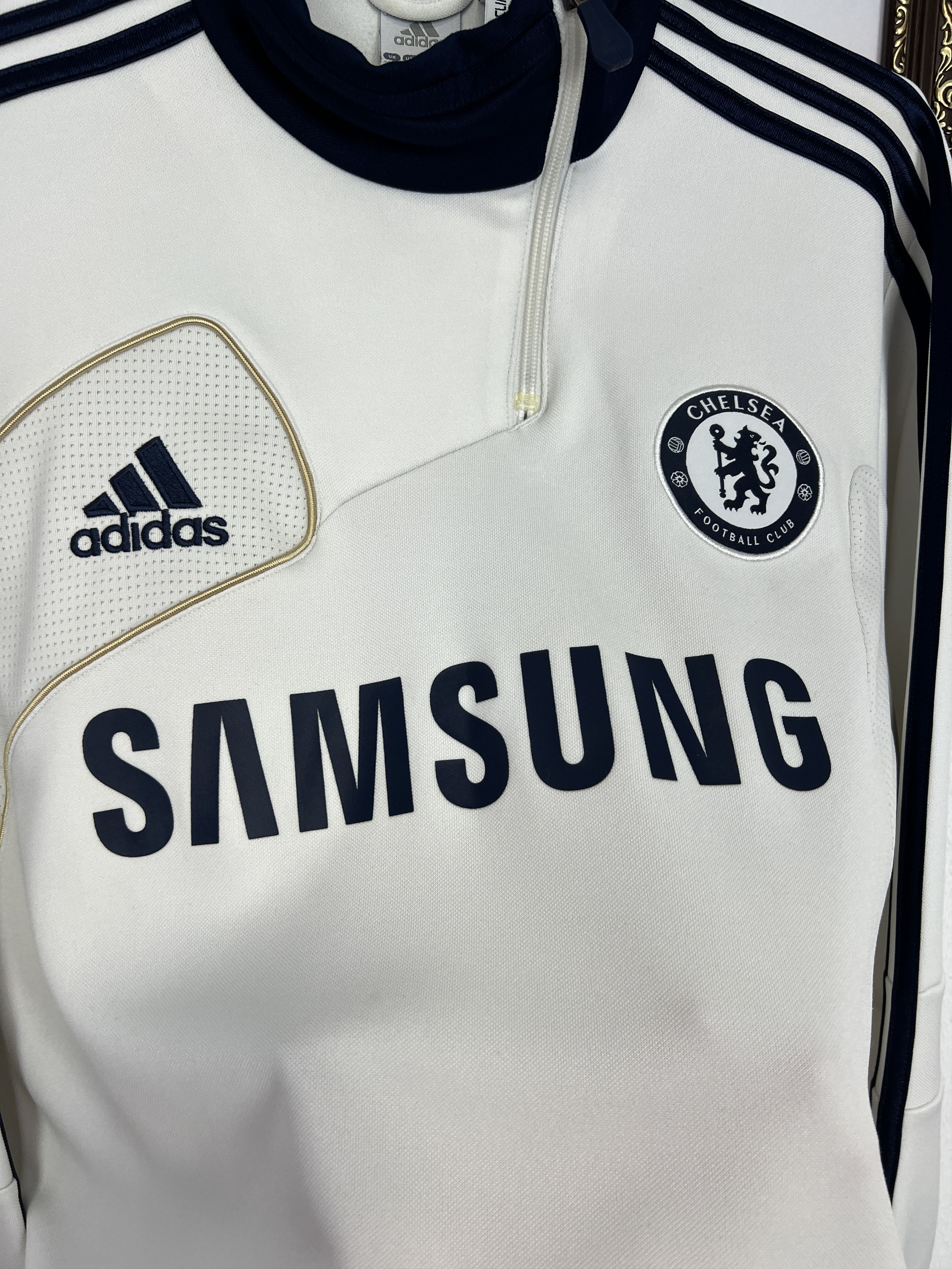 Adidas Vintage Adidas Chelsea Football Sweatshirt Train Jacket Size US L / EU 52-54 / 3 - 3 Thumbnail