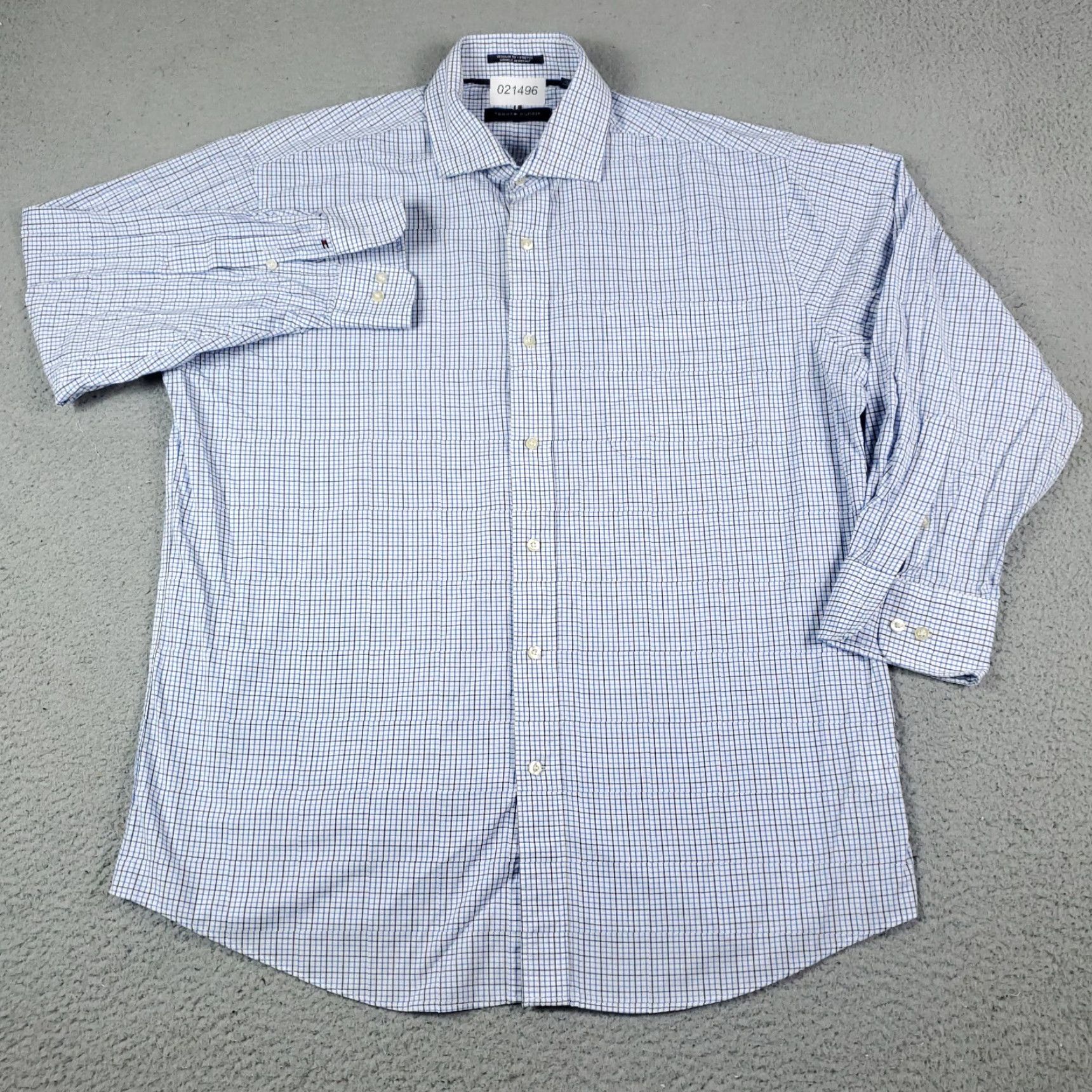 Tommy Hilfiger Tommy Hilfiger Blue Check Button-Up Shirt Men's Large Classic Fit Long Sleeve Size US L / EU 52-54 / 3 - 2 Thumbnail