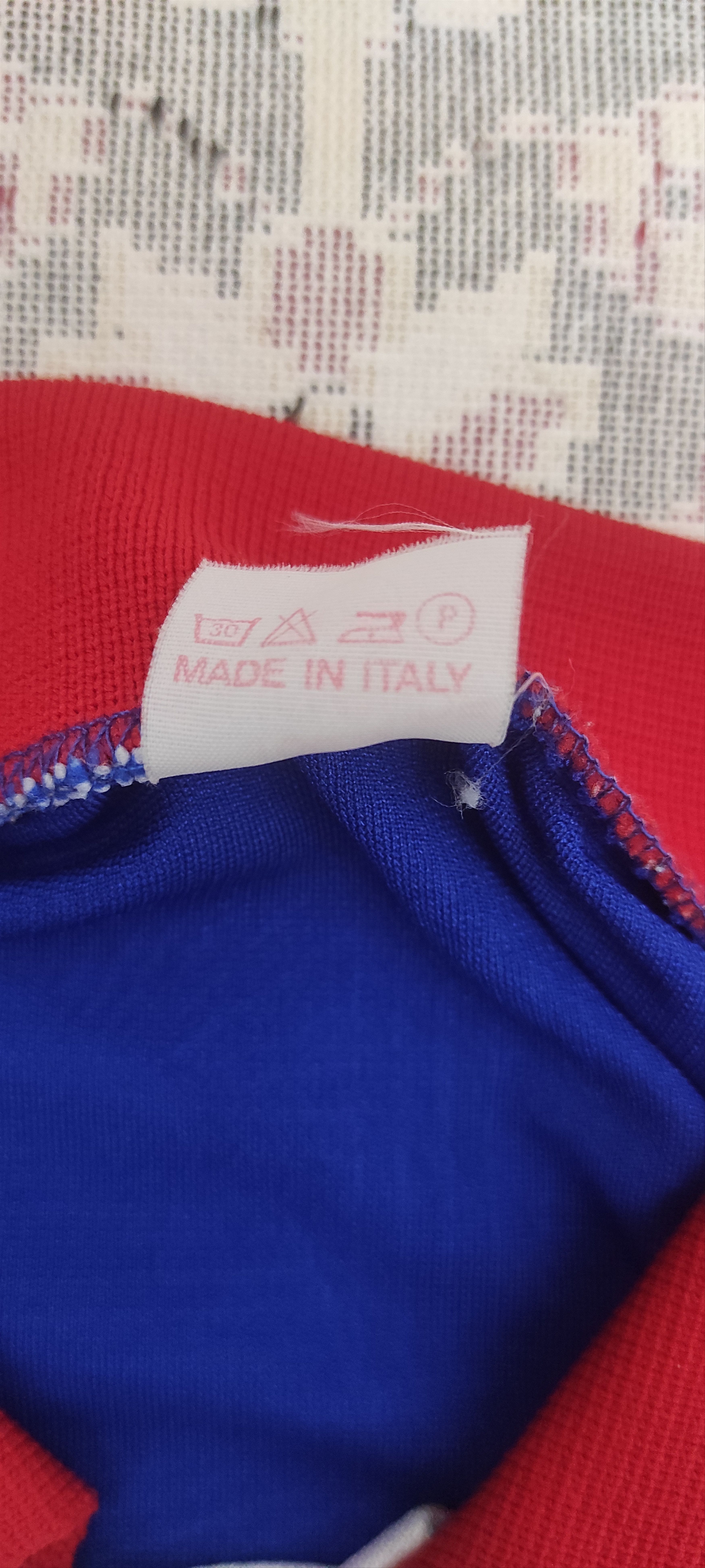 Other Iceland #9 LS Home football shirt 1992 - 1994 Rare Jersea Size US XXL / EU 58 / 5 - 4 Thumbnail