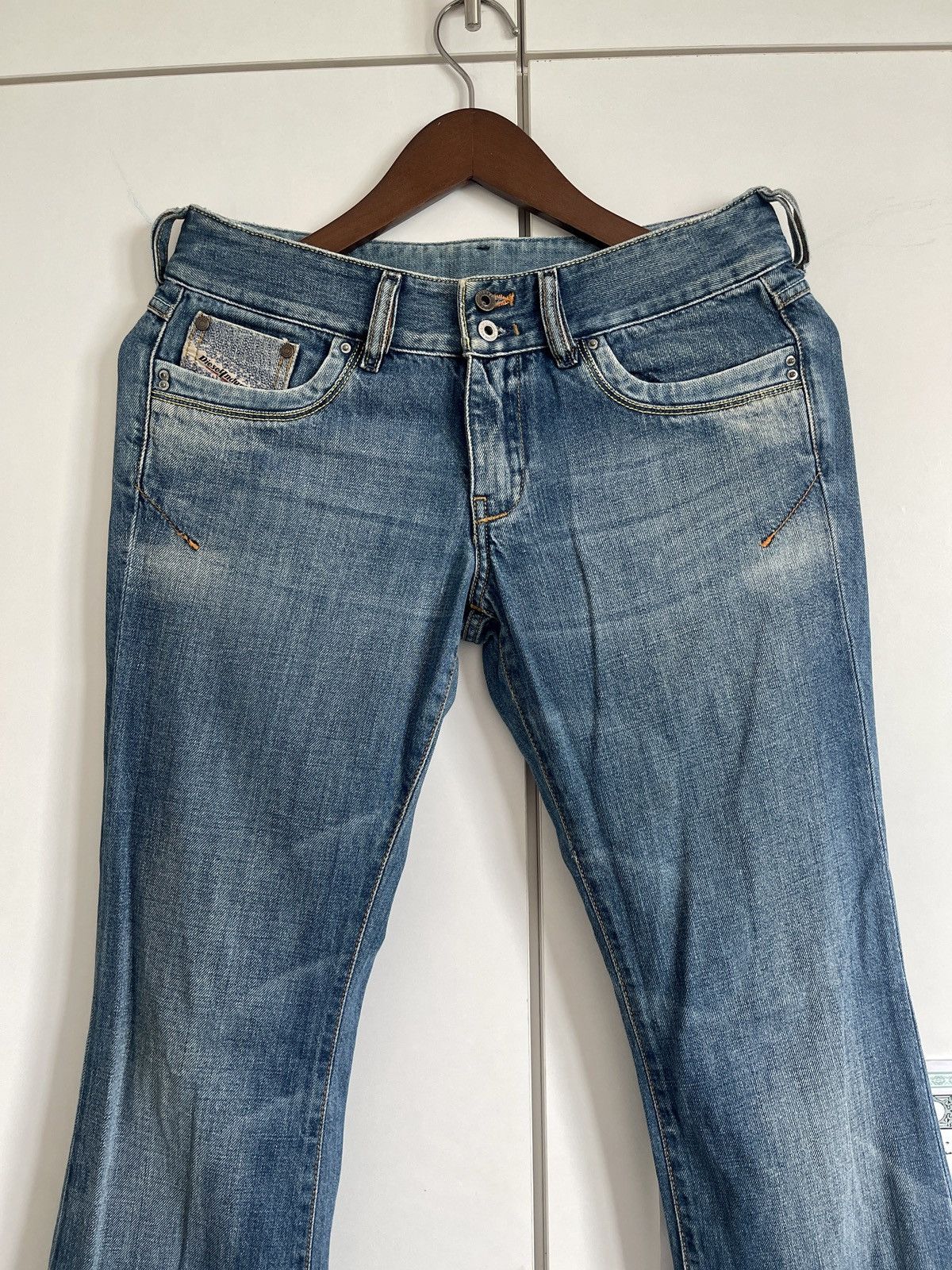 Diesel VINTAGE FLARED DIESEL MADE IN ITALY SIZE 28X31 Size 28" / US 6 / IT 42 - 3 Thumbnail