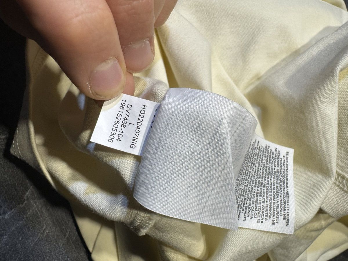 A Ma Maniere × Jordan Brand Rare A ma maniere x Air Jordan T-Shirt Size US L / EU 52-54 / 3 - 12 Thumbnail