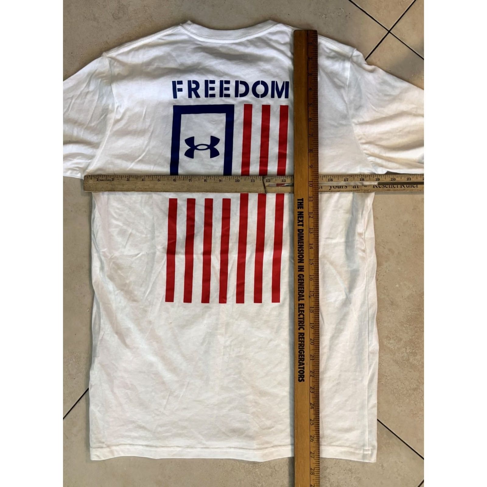 Under Armour Under Armour Freedom Shirt Mens Small White Graphic American Flag Tee NWT Size US S / EU 44-46 / 1 - 6 Thumbnail