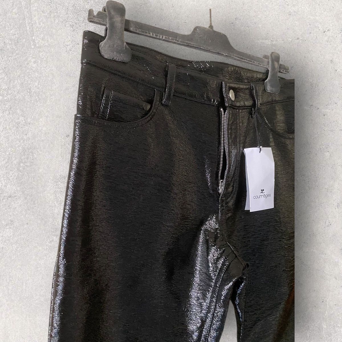 Courreges NWT Re Edition 5 Pocket Black Vinyl Pants Size US 30 / EU 46 - 2 Thumbnail
