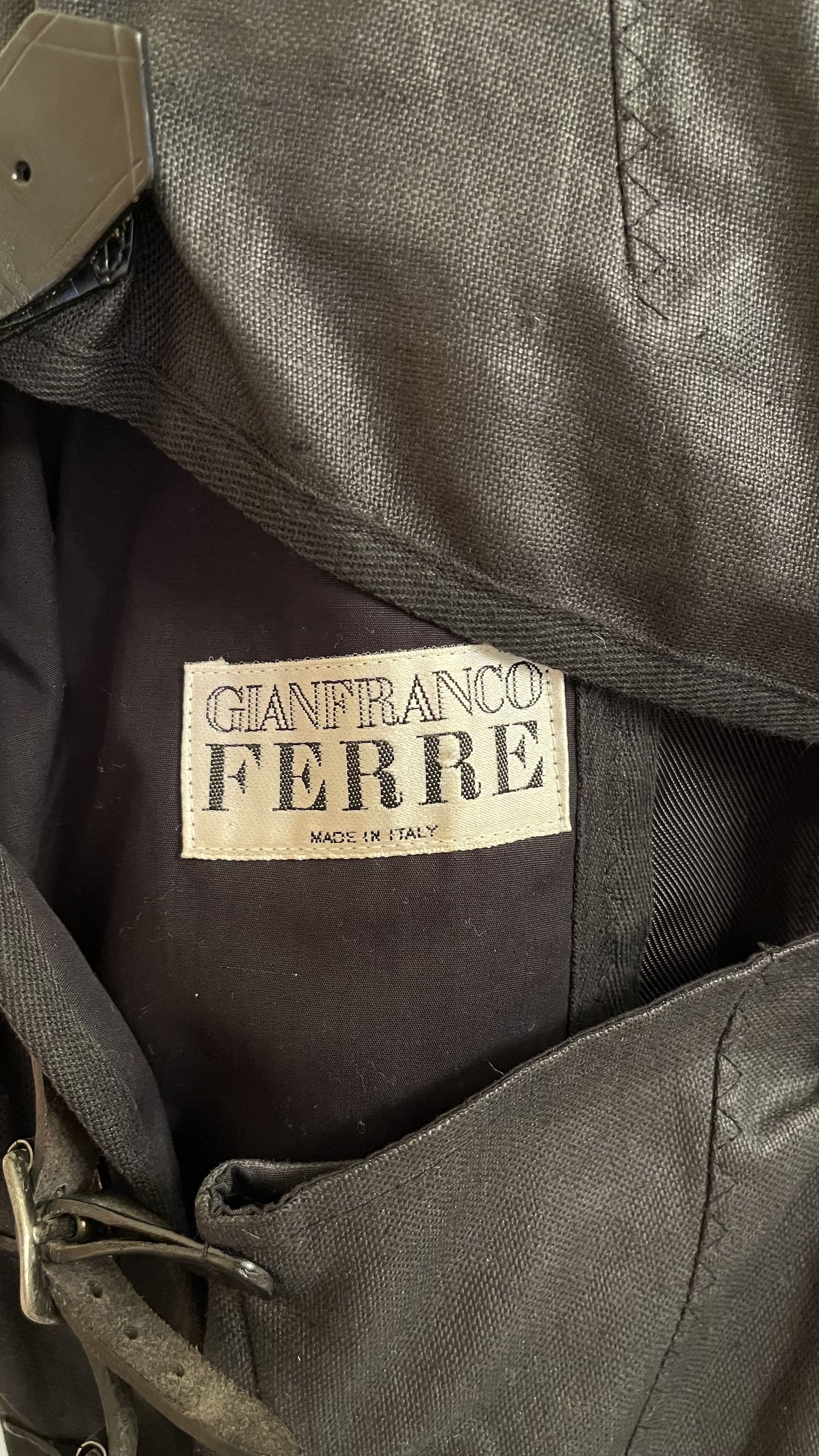 Gianfranco Ferre Gianfranco Ferre Mesh and Leather Vest - Rare 90s Runway Size US L / EU 52-54 / 3 - 4 Thumbnail