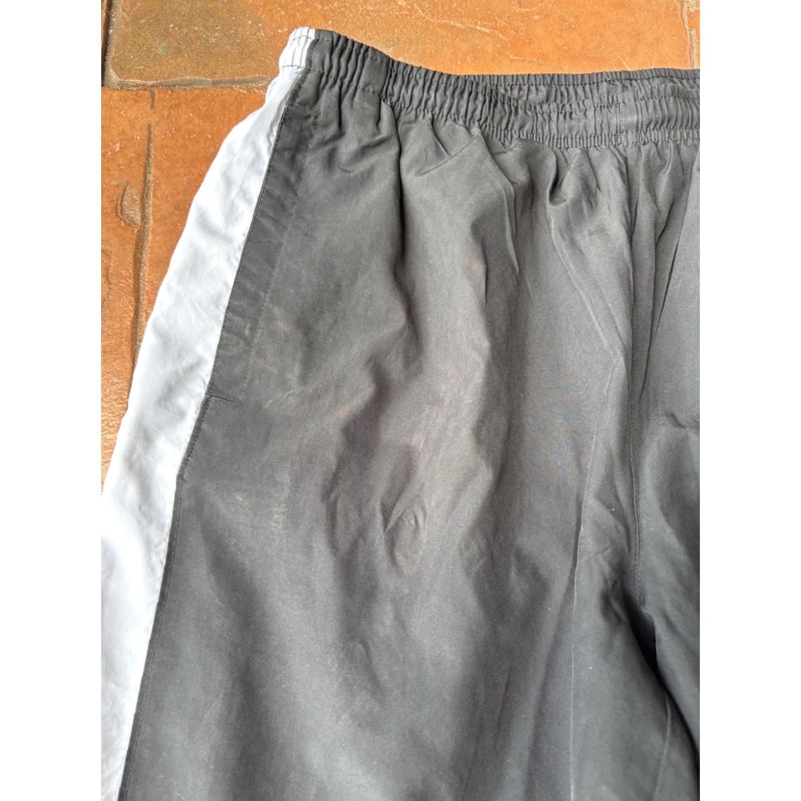 Nike VINTAGE Nike Windbreaker Track Pants Black Large Swoosh Grunge Hip Hop Mens L Size US 33 - 4 Thumbnail