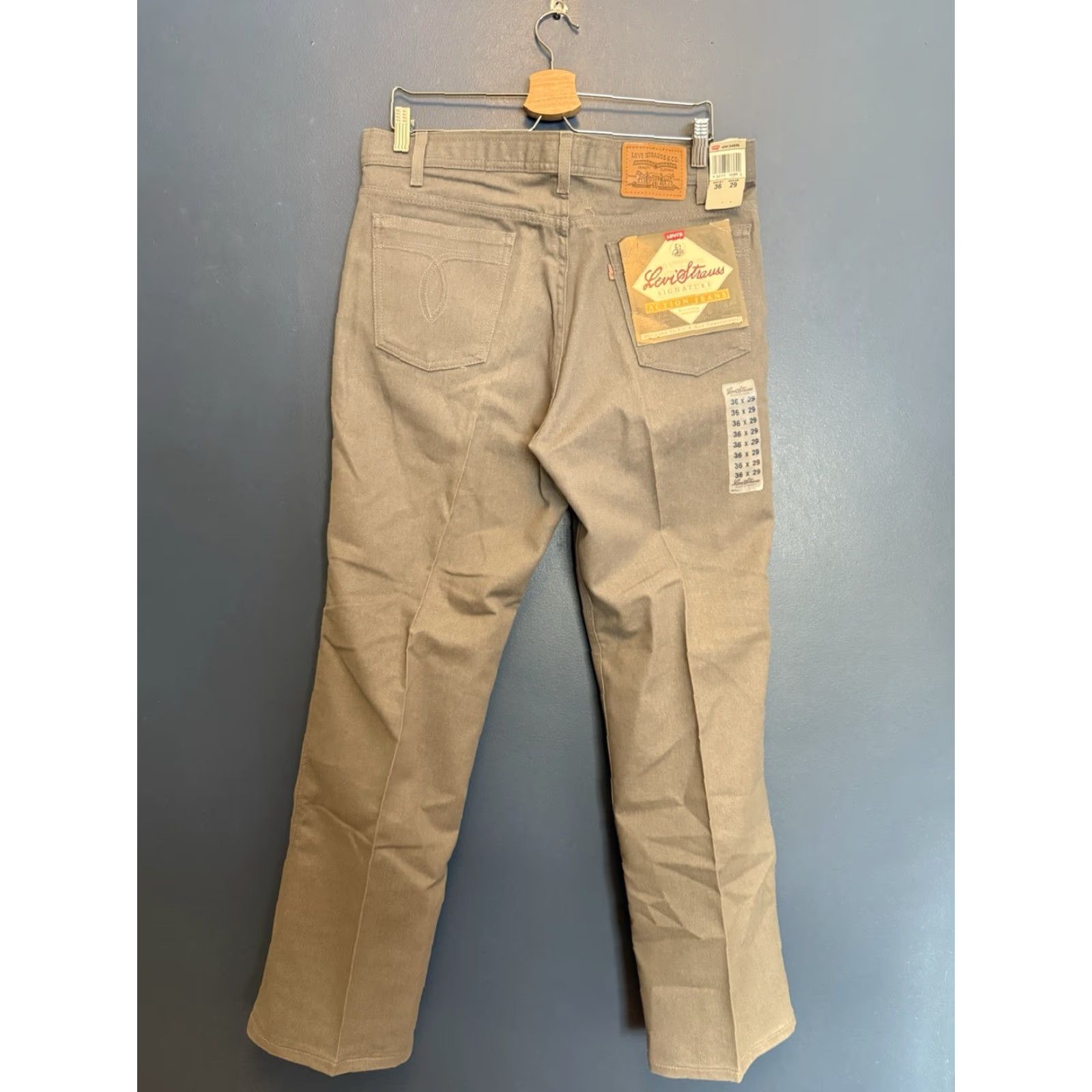 Levi's VINTAGE Levi's Signature Action Jeans Mens 36/29 Gray 90s Straight Pants Brand New with Tags Size US 36 / EU 52 - 3 Thumbnail