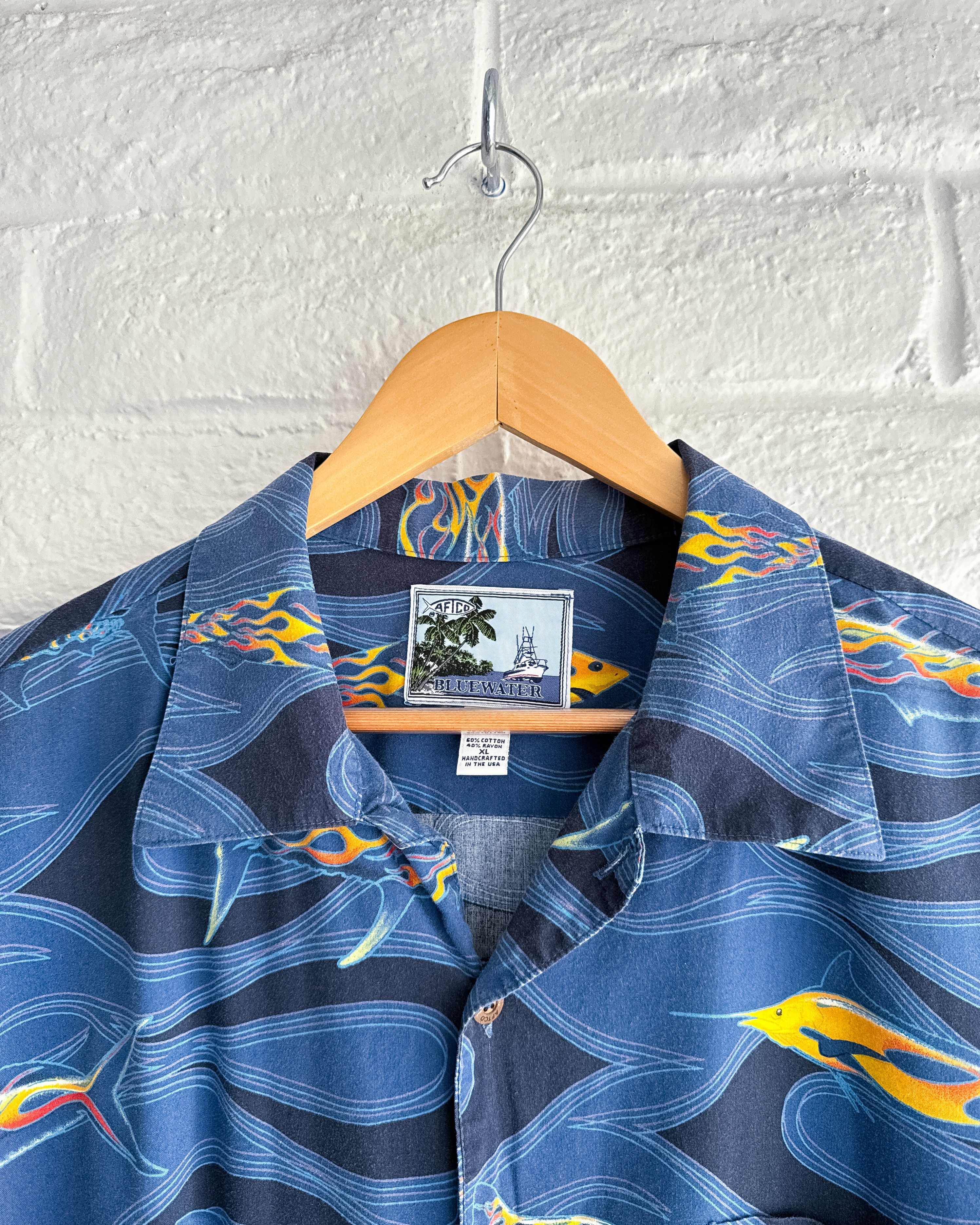 Vintage Vintage 2000s AFTCO Bluewater Hawaiian Shirt Y2K Flames XL Size US XL / EU 56 / 4 - 2 Thumbnail