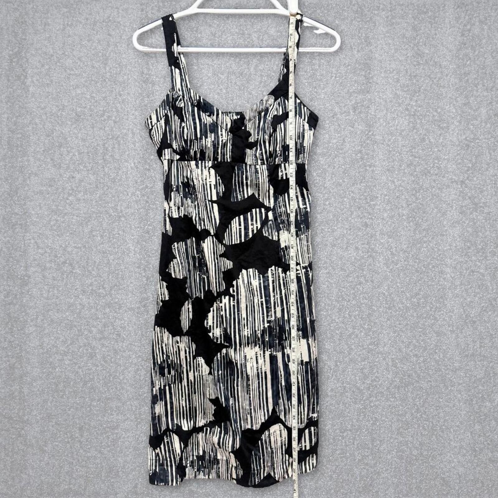Designer New York & Company abstract print sundress size 6 Size M / US 6-8 / IT 42-44 - 3 Thumbnail