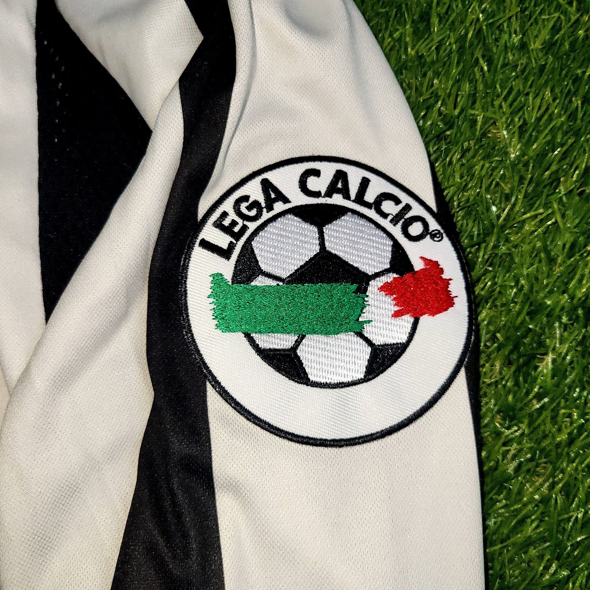Kappa Zidane Juventus 1997 1998 Long Sleeve Kappa Soccer Jersey L Size US L / EU 52-54 / 3 - 4 Thumbnail