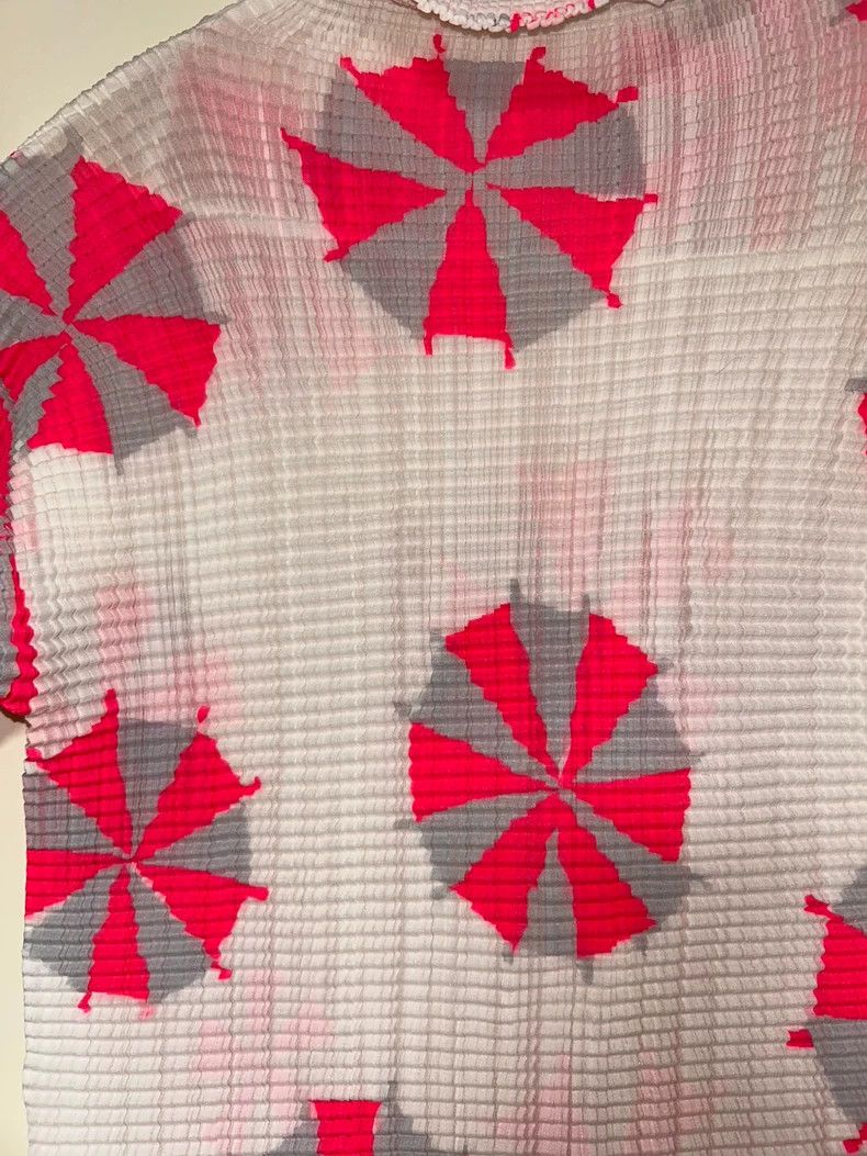 Issey Miyake Issey Miyake size:one size Firework pleated short-sleeved Size S / US 4 / IT 40 - 3 Thumbnail