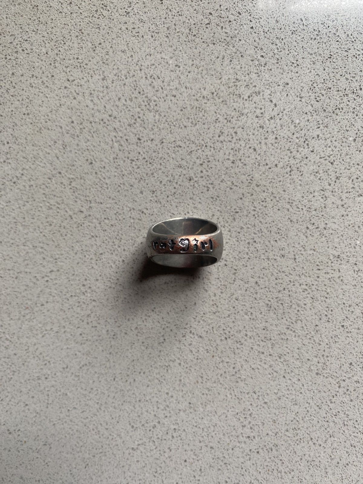 Heaven by Marc Jacobs × Marc Jacobs × Stray Rats Heaven Stray Rats Signet Logo Ring Sz 7 Marc Jacobs RatGirl Size ONE SIZE - 4 Thumbnail