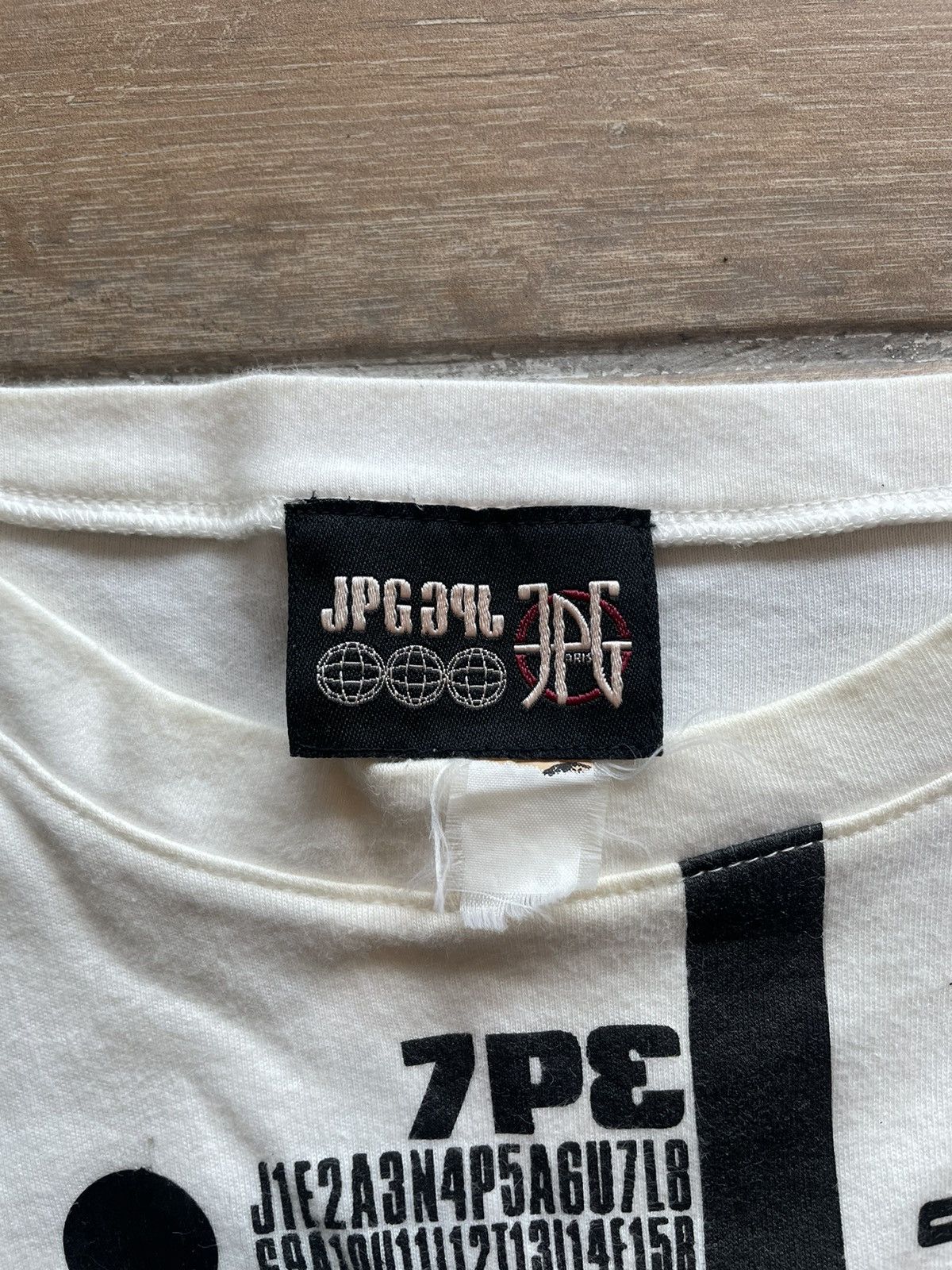 Jean Paul Gaultier Jean Paul Gaultier Art Print Tee Size US M / EU 48-50 / 2 - 7 Thumbnail