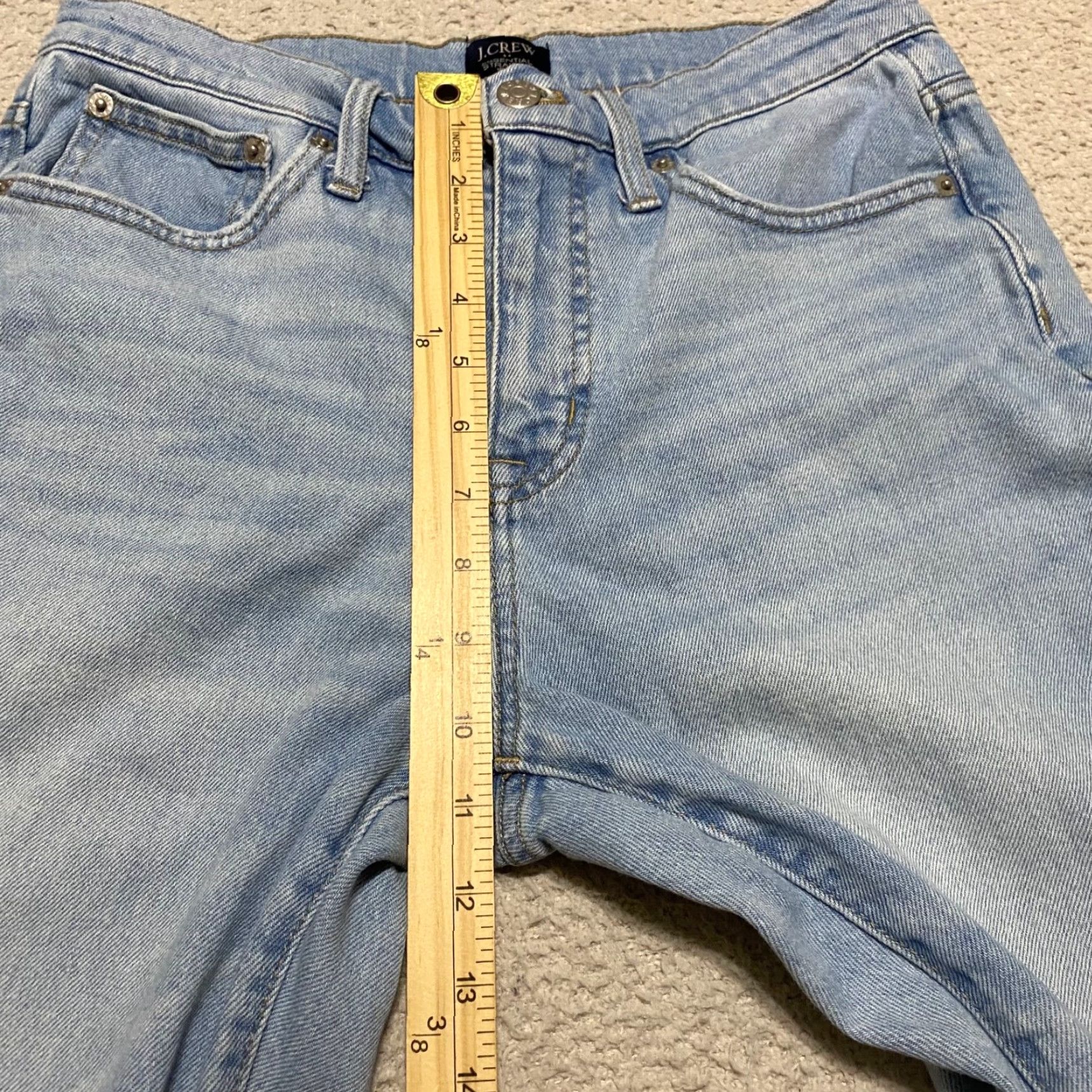 J.Crew J.CREW Jeans Blue Denim Light Wash Distressed Mid Rise 28 Adults Womens Straight 5-Pocket Denim Size 28" / US 6 / IT 42 - 5 Thumbnail