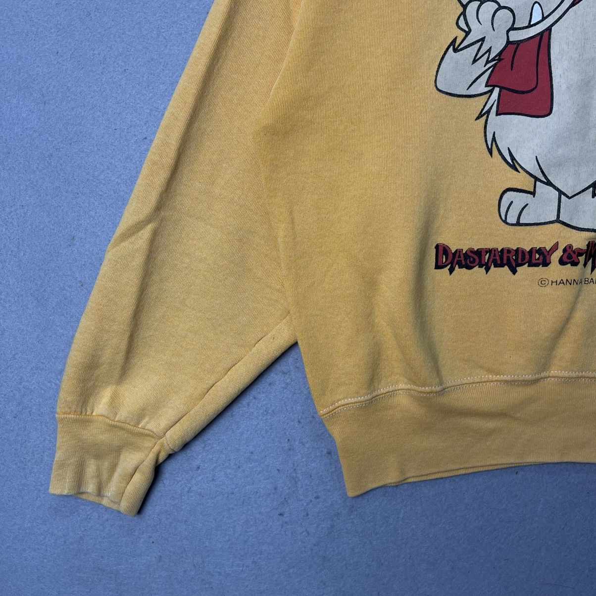 Fruit Of The Loom Vintage Hanna-Barbera “Dastardly & Muttley” Sweatshirt Size US M / EU 48-50 / 2 - 6 Thumbnail