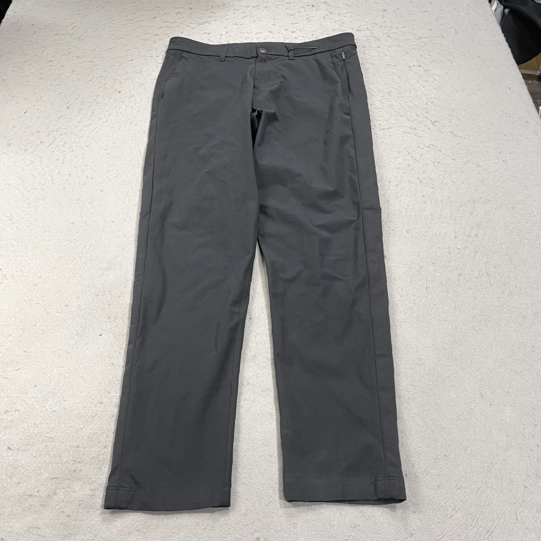 Lululemon Lululemon Pants Mens 33x31 Gray Commission Chino Slim Fit Warpstreme LM5439S Casual Pants Mens 33 Slim Leg GA Size US 33 - 2 Thumbnail