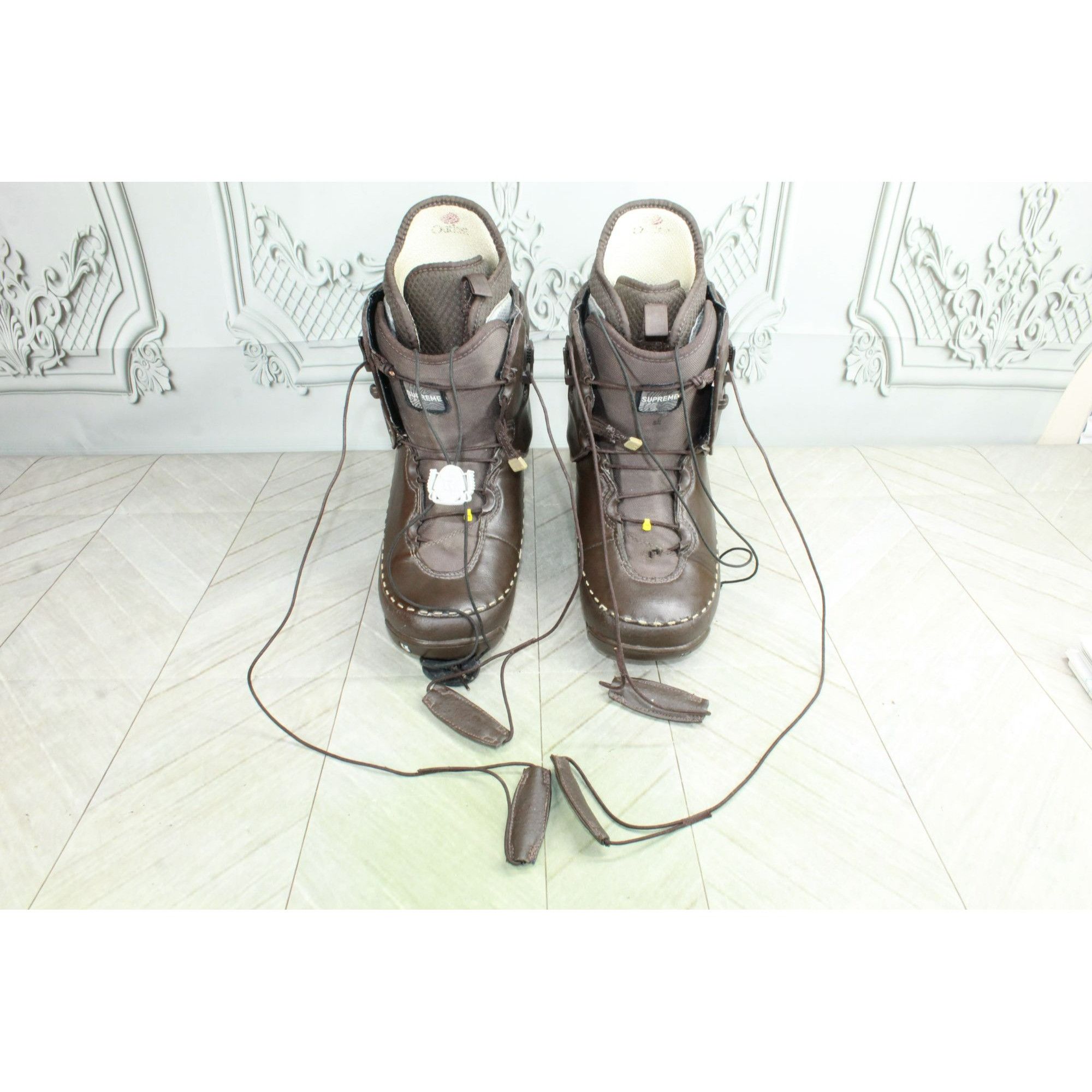 Burton Burton Supreme Women's Mid Calf Snowboard Boots Size US 6.5 / IT 36.5 - 9 Thumbnail