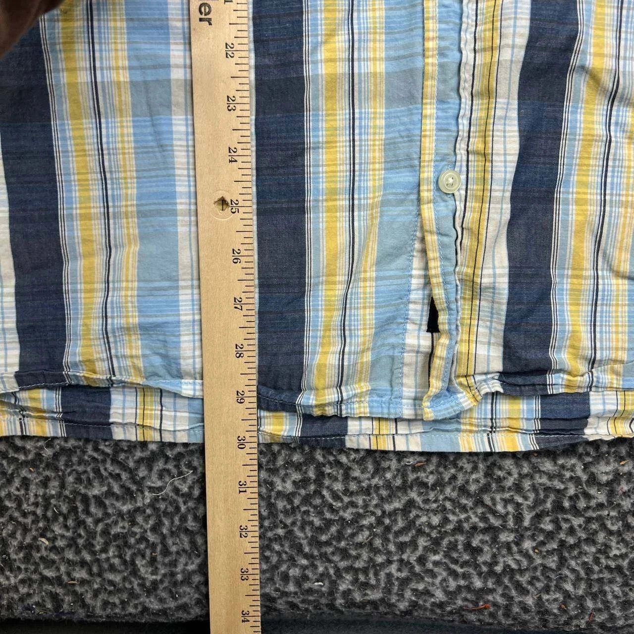 Old Navy Old Navy Button Up Shirt Men Flannel Collared Cotton L Size US L / EU 52-54 / 3 - 5 Thumbnail