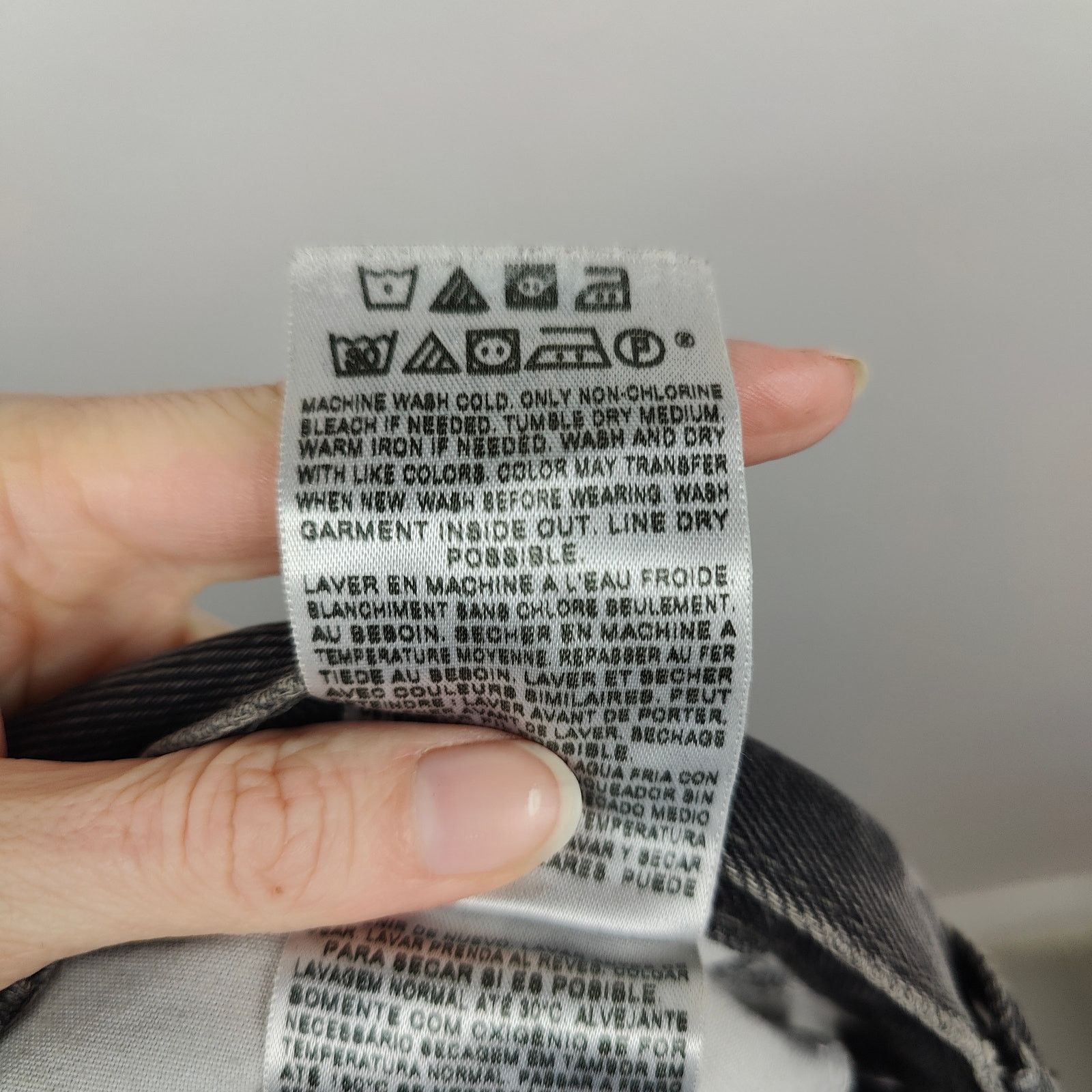 Levi's Vintage Levi's 550 Jeans Mens 30x30 Relaxed Fit Y2K Charcoal Size US 30 / EU 46 - 10 Thumbnail