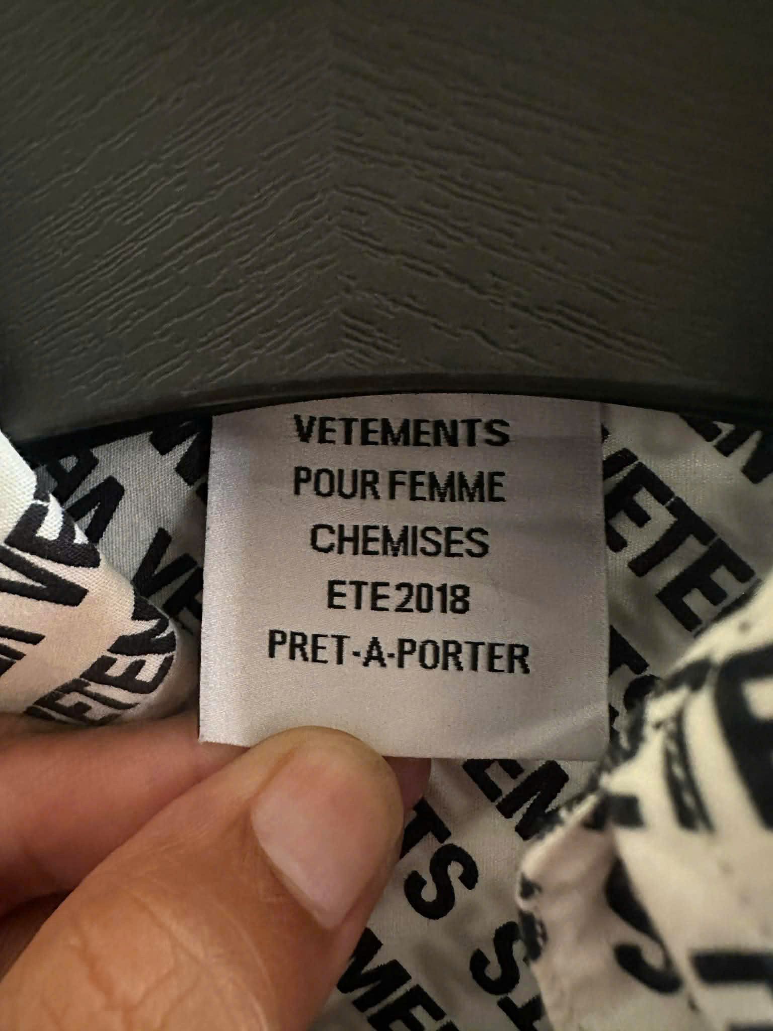 Vetements SHIRT VETEMENS Size US M / EU 48-50 / 2 - 2 Thumbnail