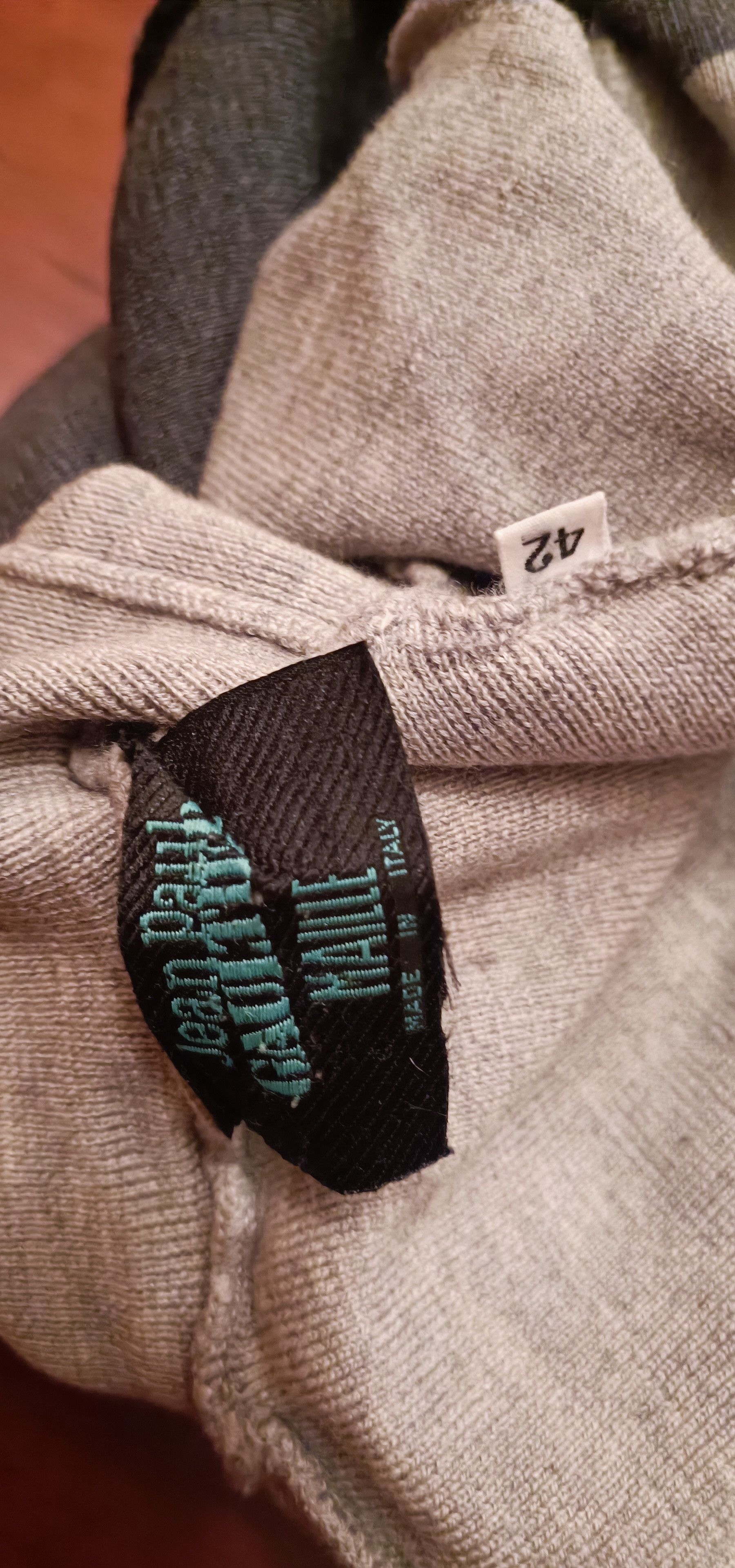 Jean Paul Gaultier Gray wool knit sweater with back pocket. Size S / US 4 / IT 40 - 20 Thumbnail