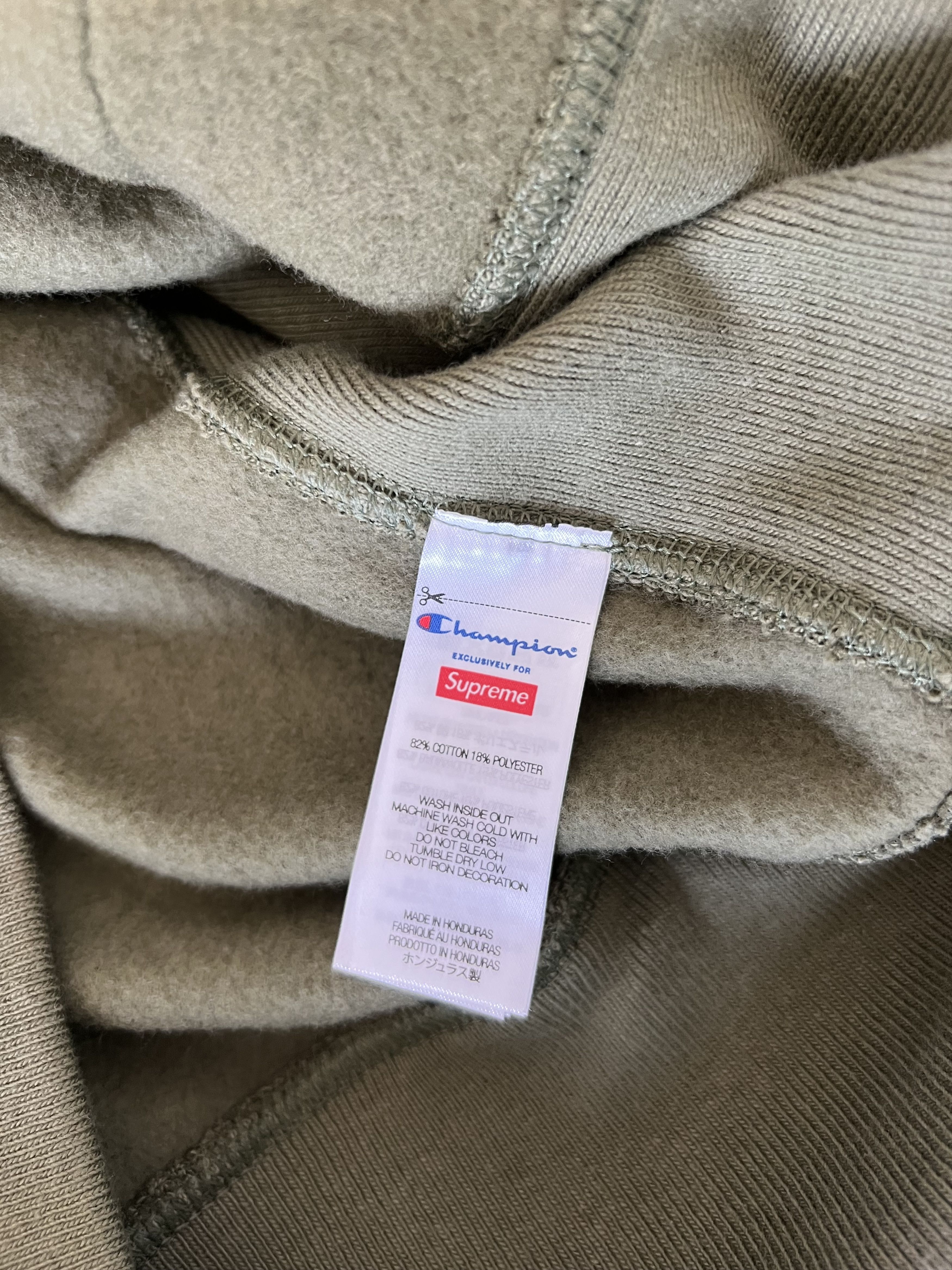 Champion × Supreme Supreme Champion Arc Logo Hoodie in Olive Green Size US M / EU 48-50 / 2 - 7 Thumbnail