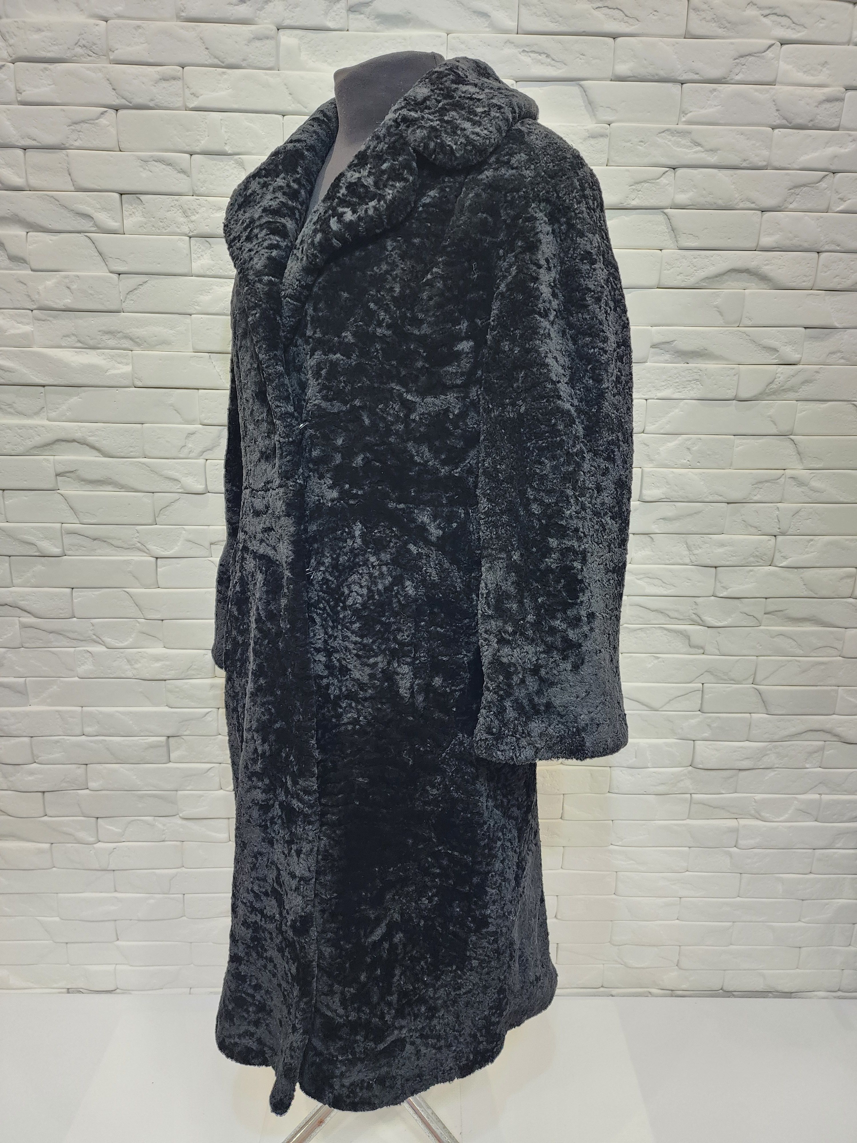 Other Black warm women's sheepskin coat. Size L / US 10 / IT 46 - 2 Thumbnail