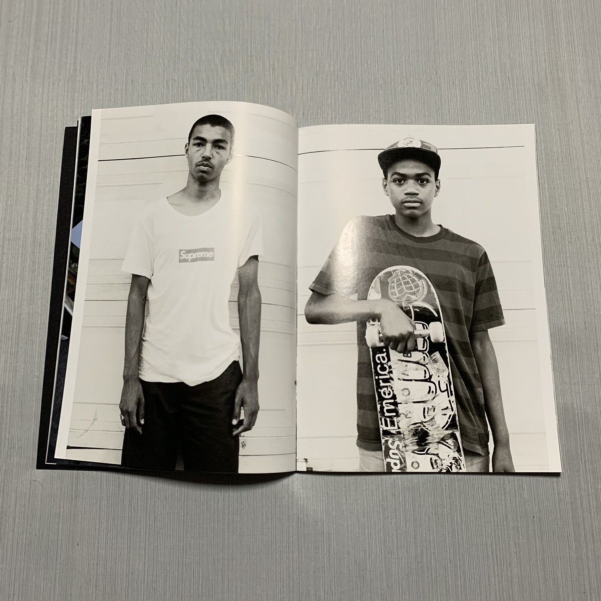 Supreme Supreme Fairfax Book Magazine Size ONE SIZE - 7 Thumbnail