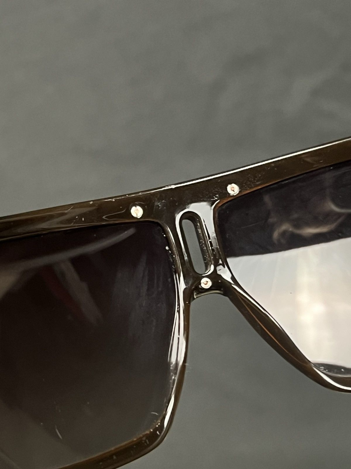 Yves Saint Laurent Yves Saint Laurent aviator sunglasses glasses vintage unisex Size ONE SIZE - 9 Thumbnail