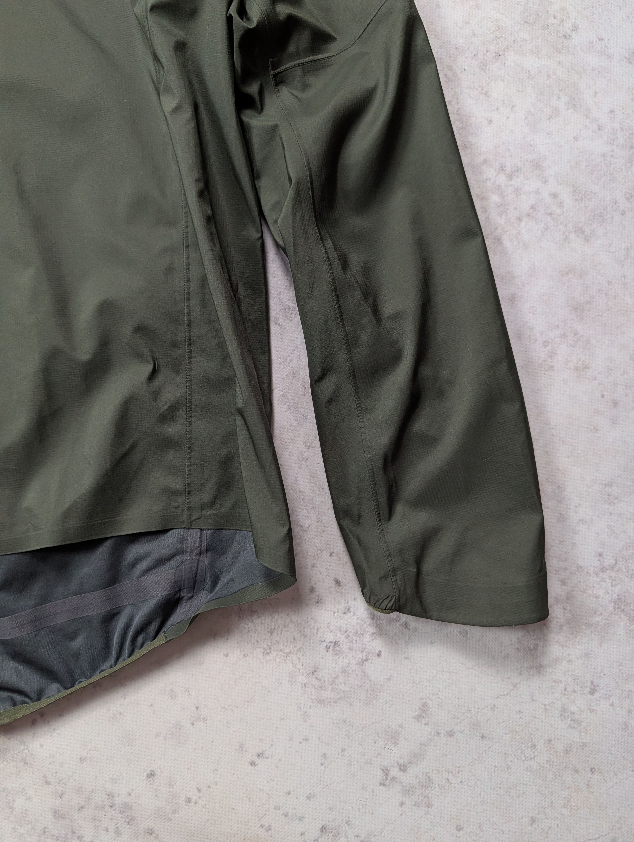 Patagonia Patagonia Men's Dirt Roamer Jacket – trail / MTB shell Size US XL / EU 56 / 4 - 5 Thumbnail
