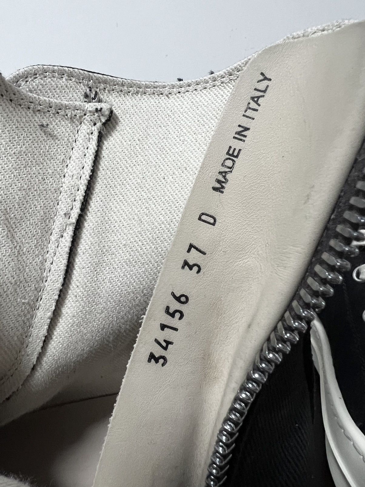 Rick Owens Drkshdw Rick owens ramones high top sneakers sz 37 Size US 7 / IT 37 - 8 Thumbnail