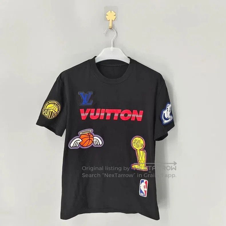 Louis Vuitton Louis Vuitton x NBA Embroidered Short Sleeve. Size US M / EU 48-50 / 2 - 1 Thumbnail