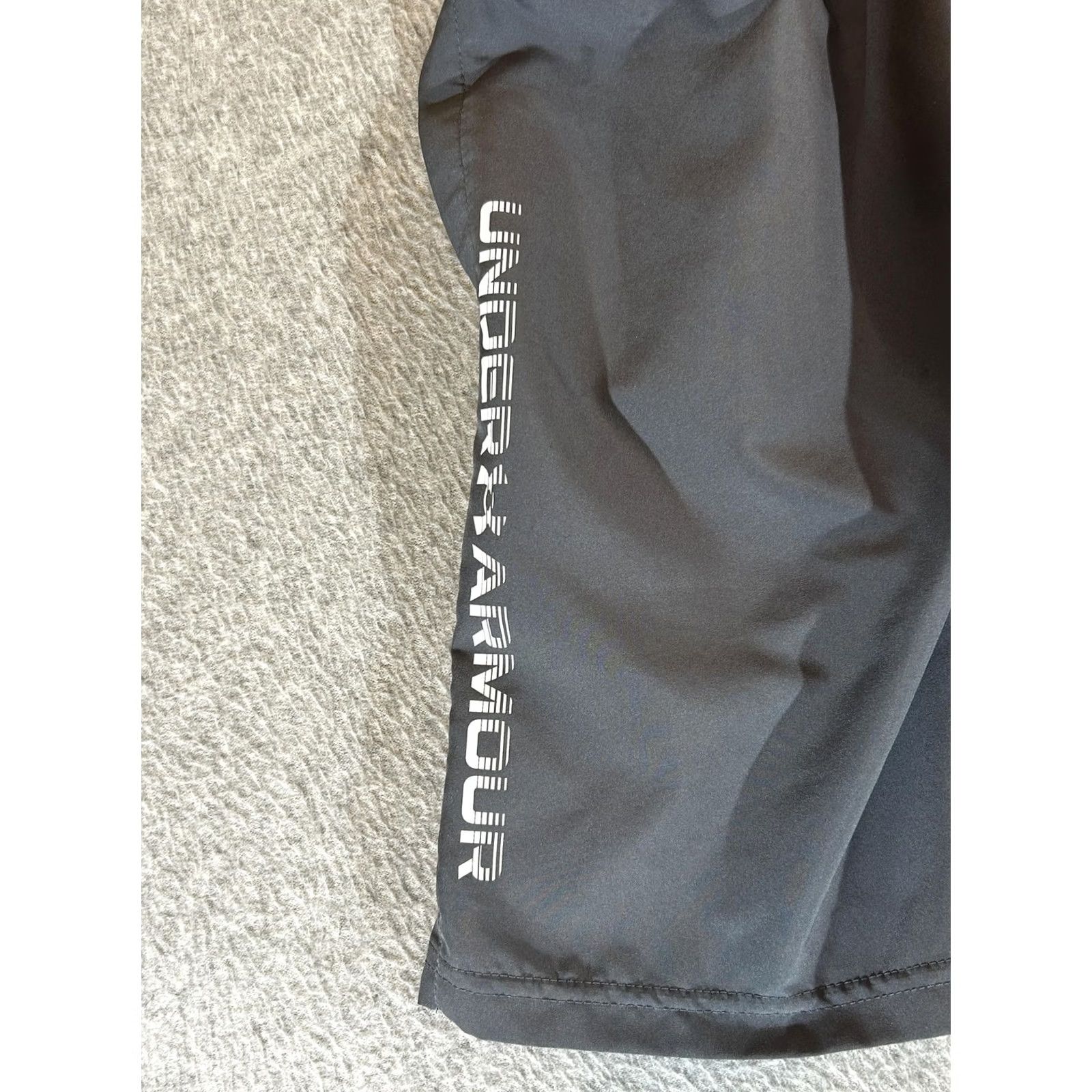 Under Armour Under Armour Shorts Mens M Gray Running Gym Training Workout Lined Tech Size US 31 - 2 Thumbnail